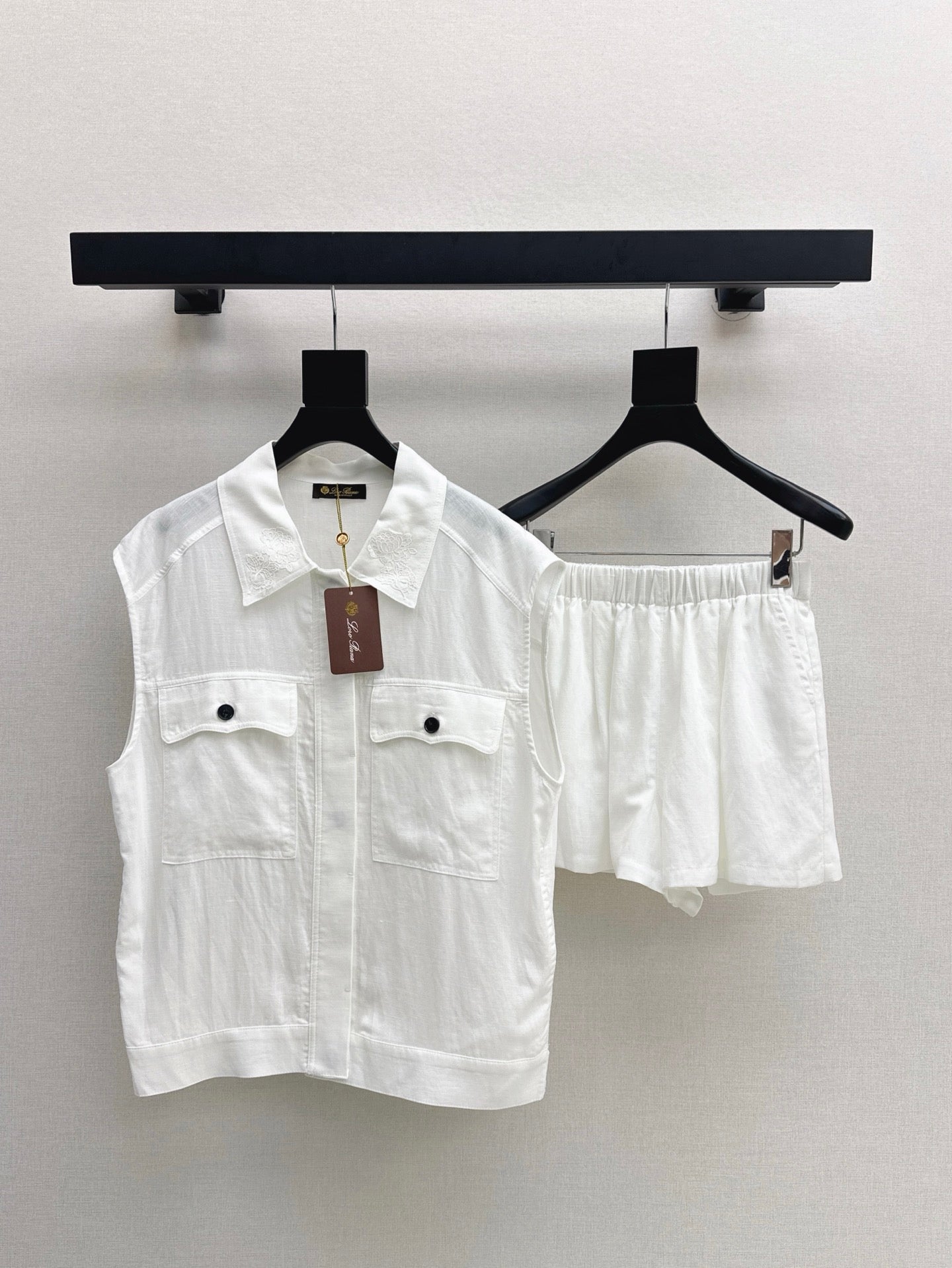 Loro 25ss linen suit