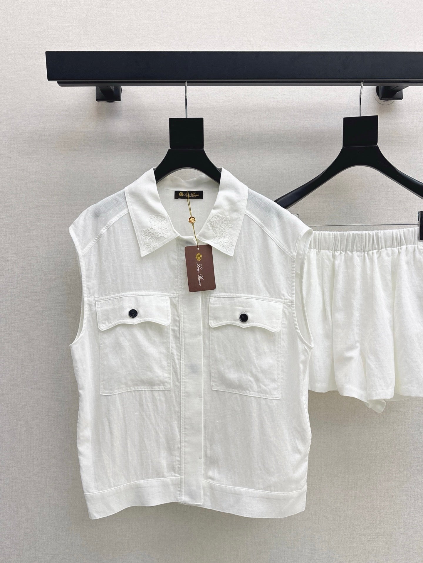 Loro 25ss linen suit