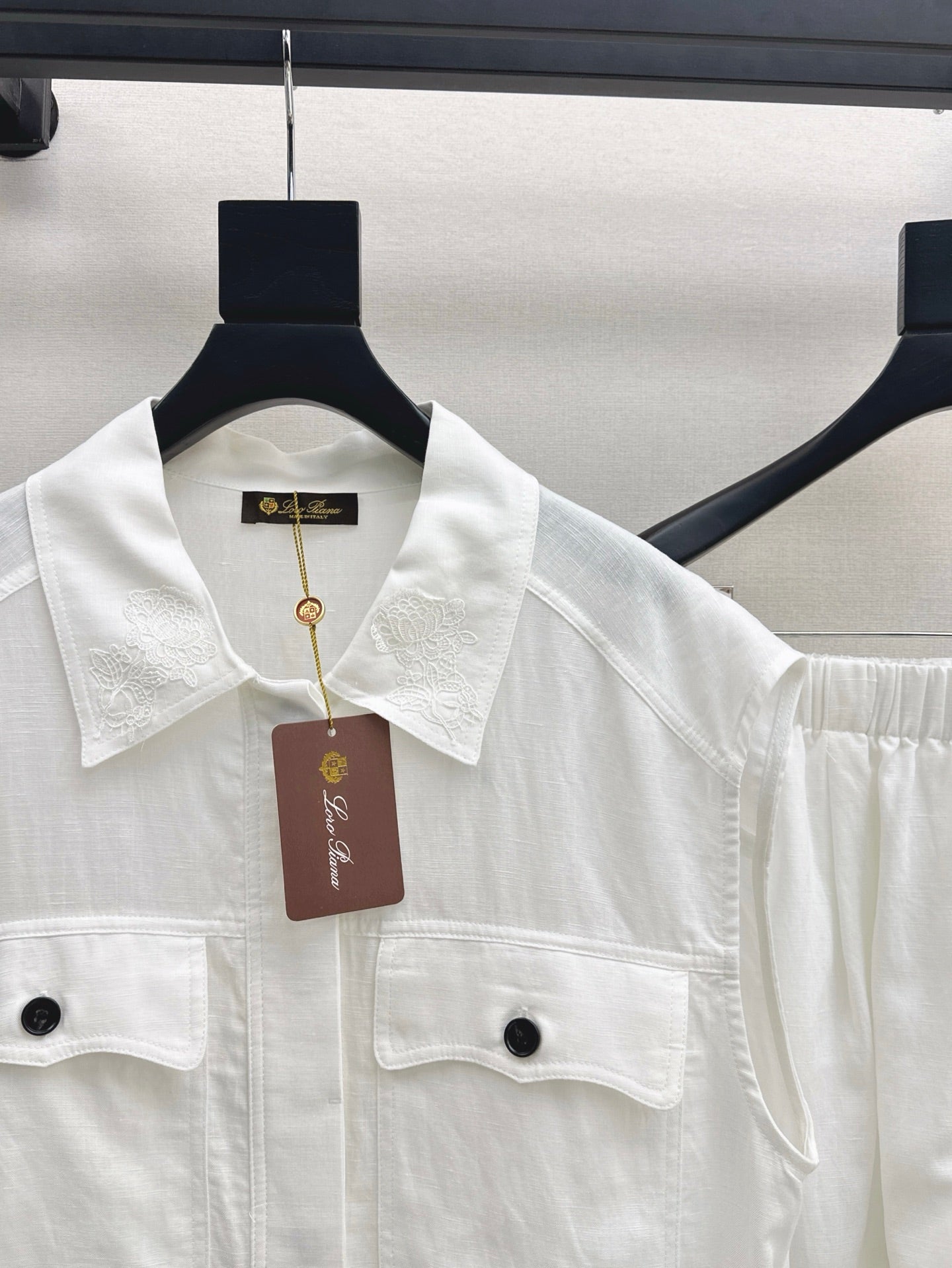 Loro 25ss linen suit