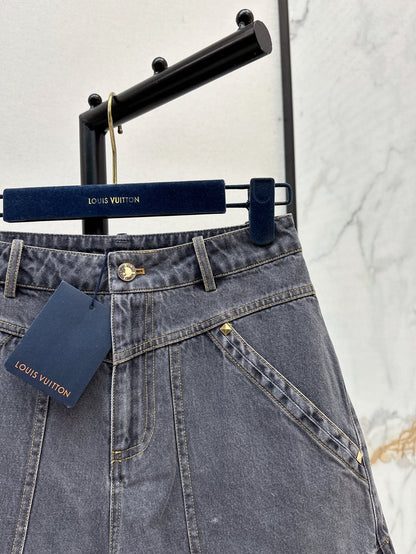 Lou 25ss embroidered short