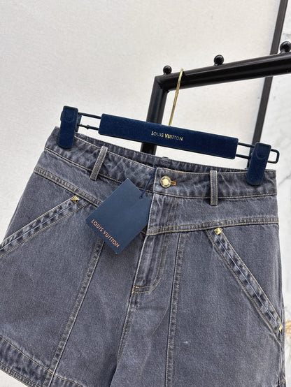 Lou 25ss embroidered short