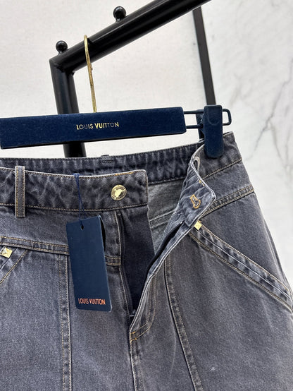 Lou 25ss embroidered short
