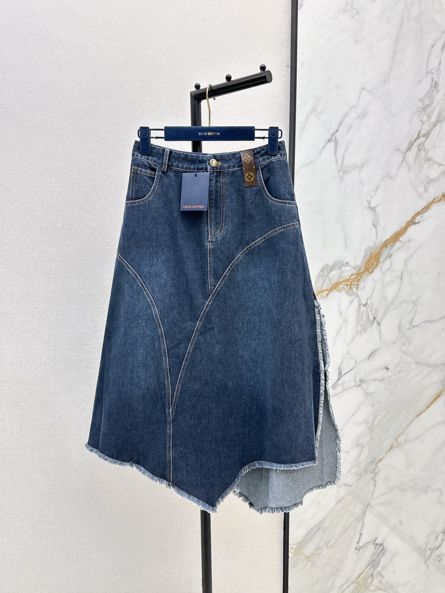 Lou 25ss denim skirt