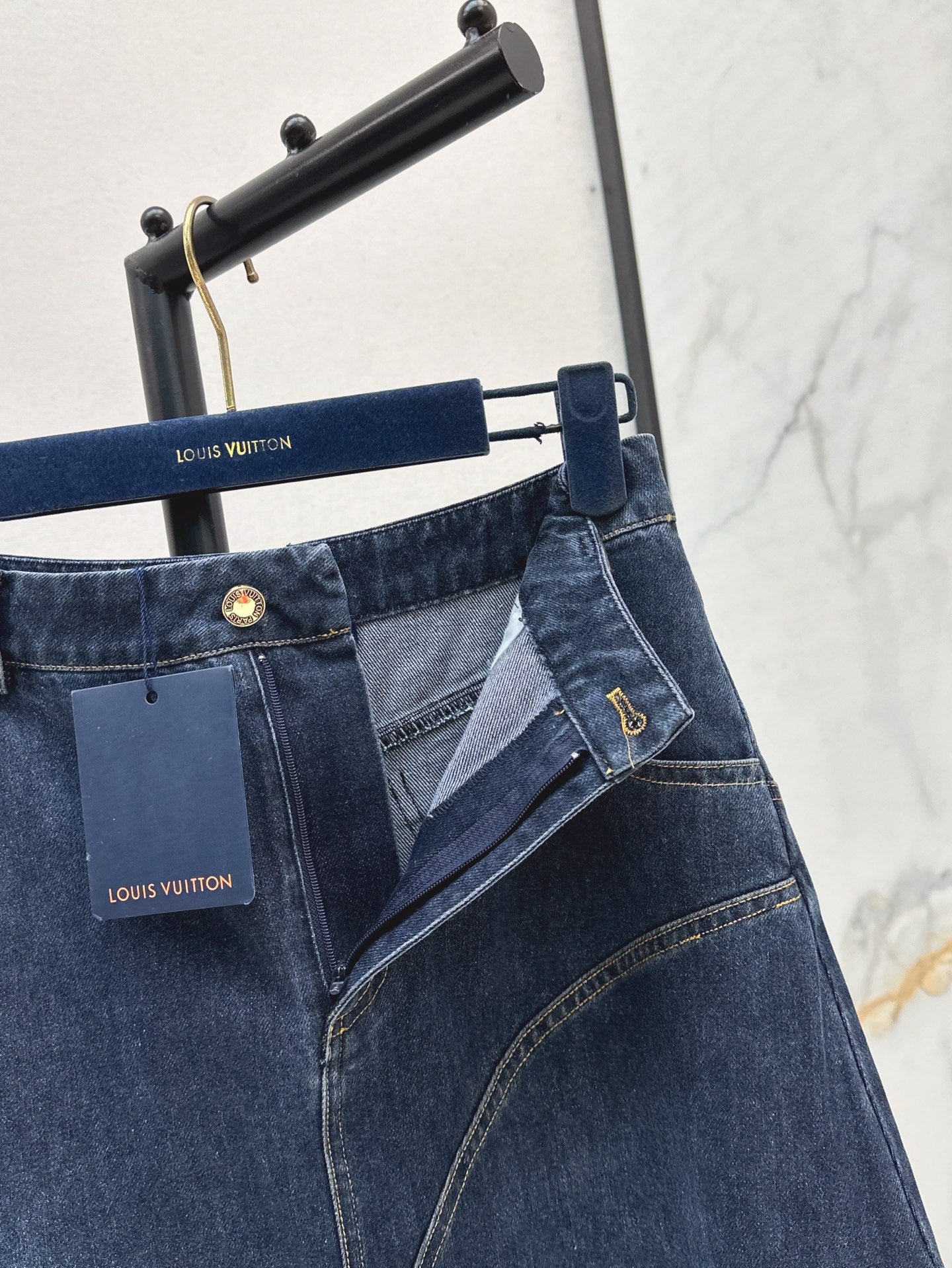 Lou 25ss denim skirt