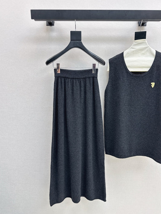 Bur 25ss knit suit