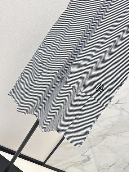 CD 25SS sleeveless dress