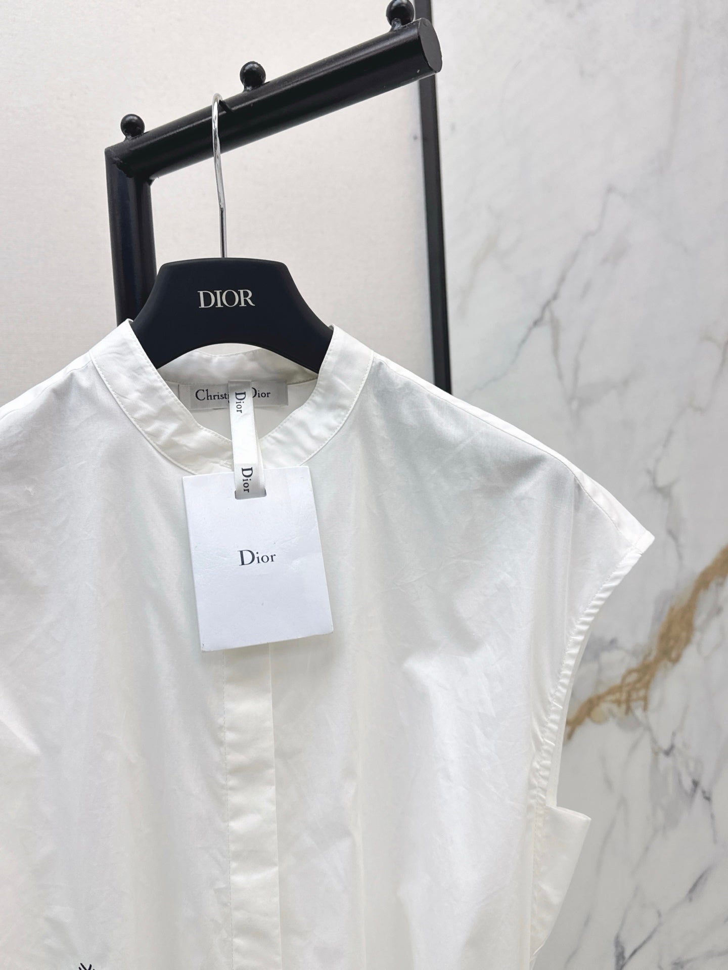 CD 25ss sleeveless shirt