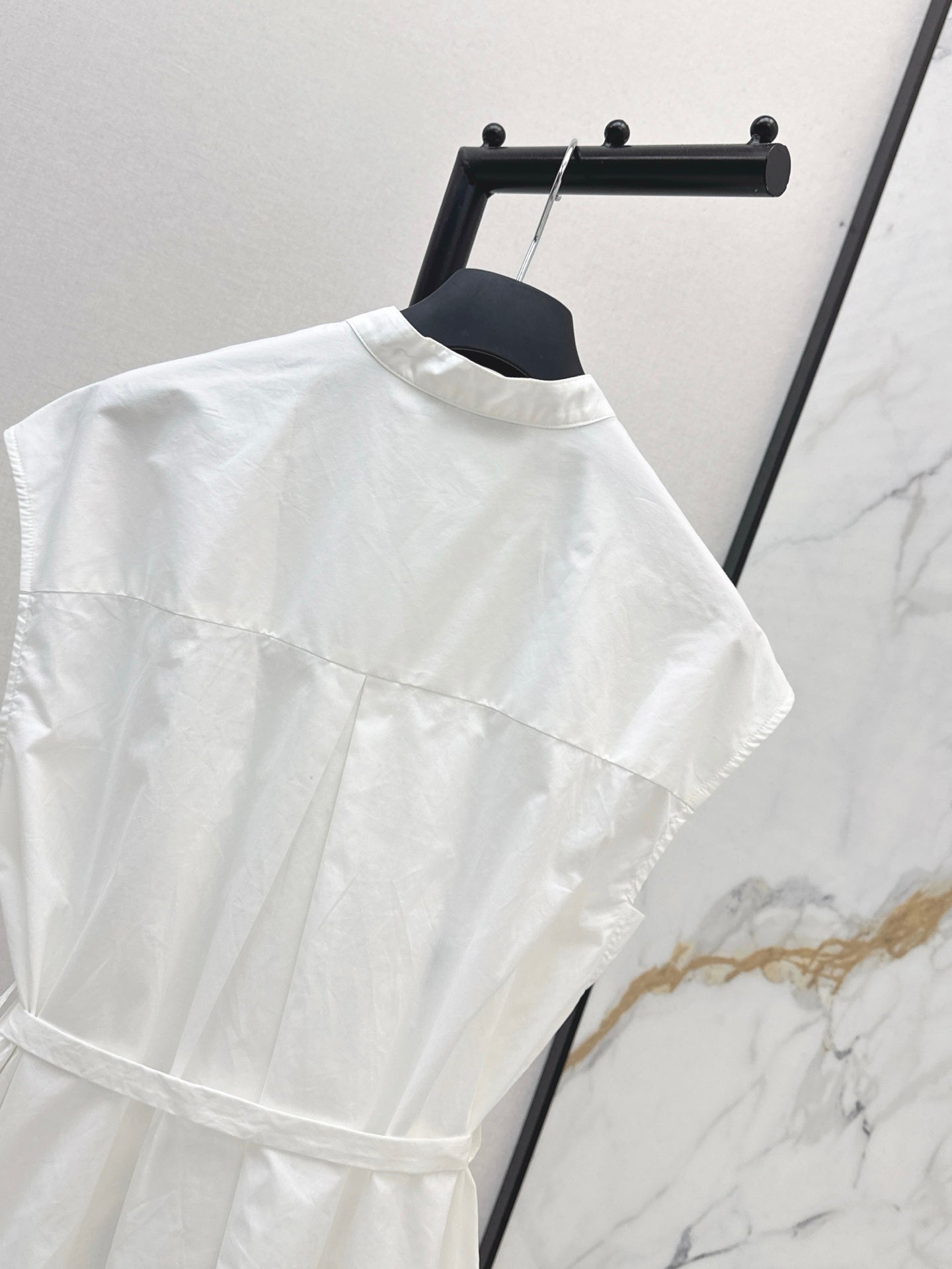 CD 25ss sleeveless shirt