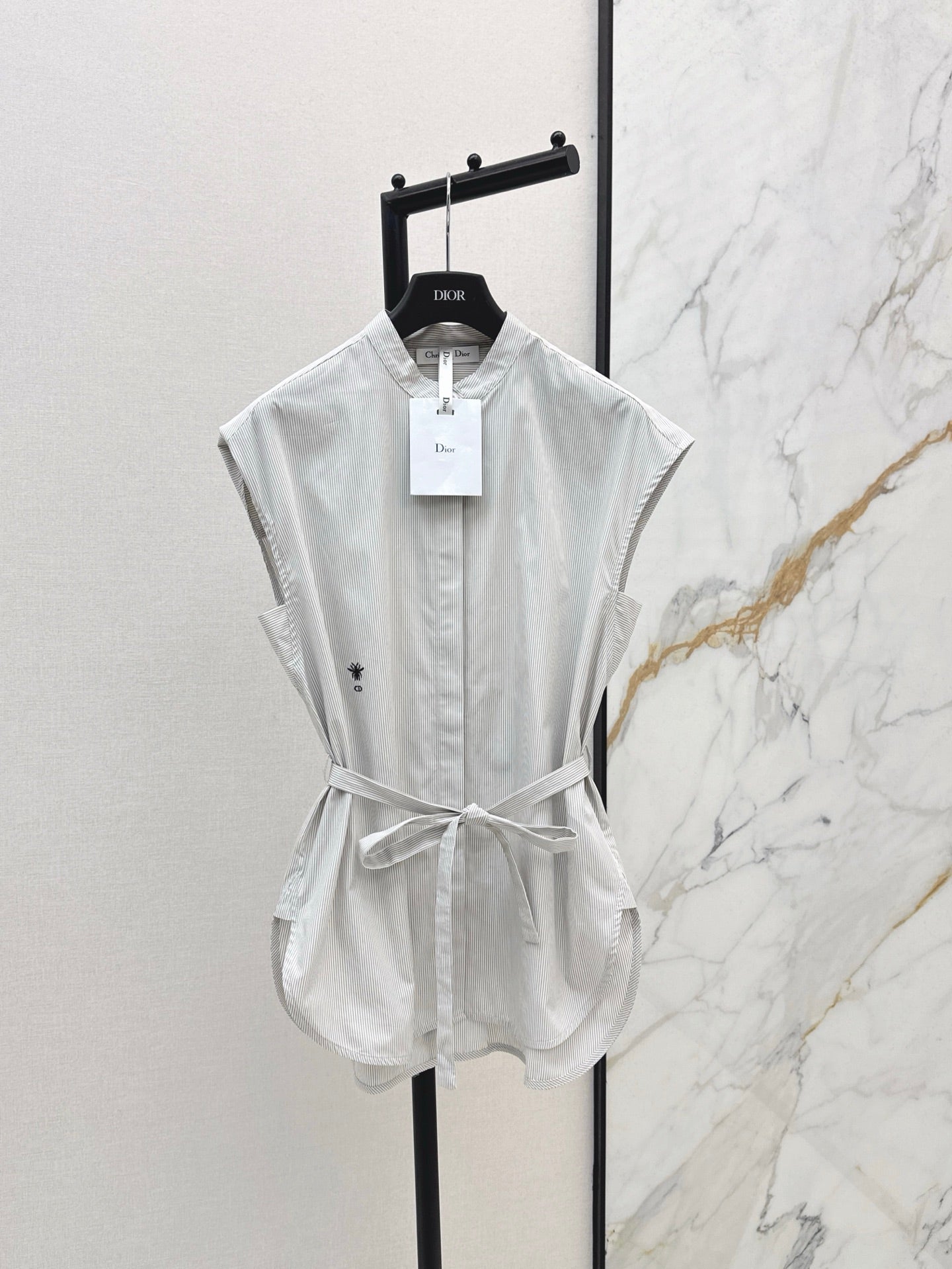 CD 25ss sleeveless shirt