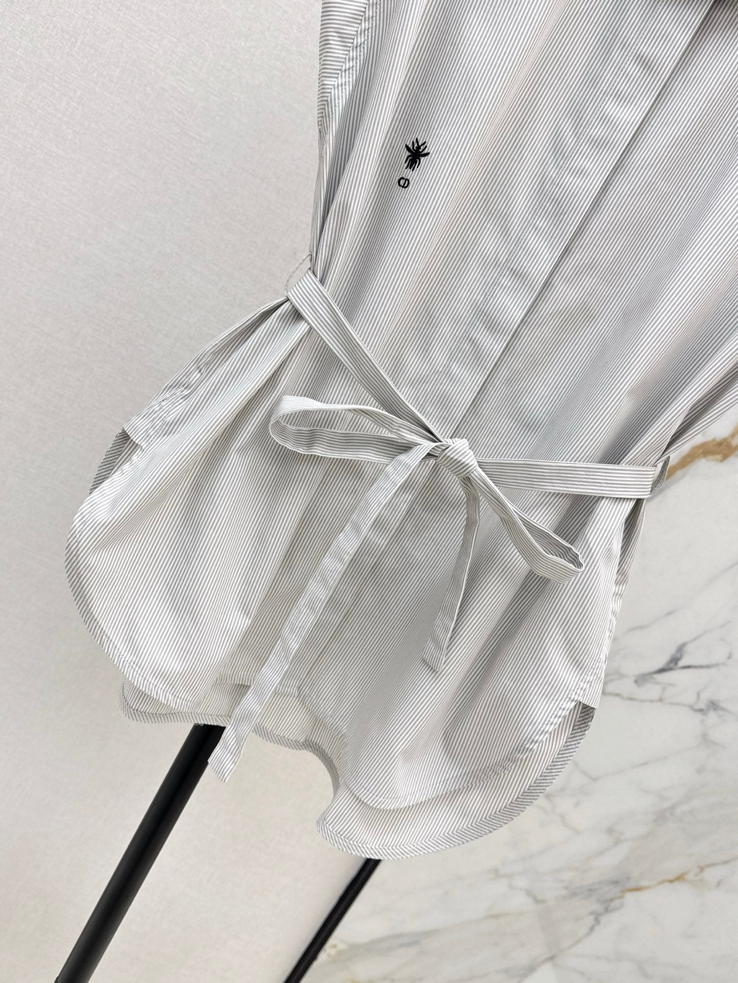 CD 25ss sleeveless shirt