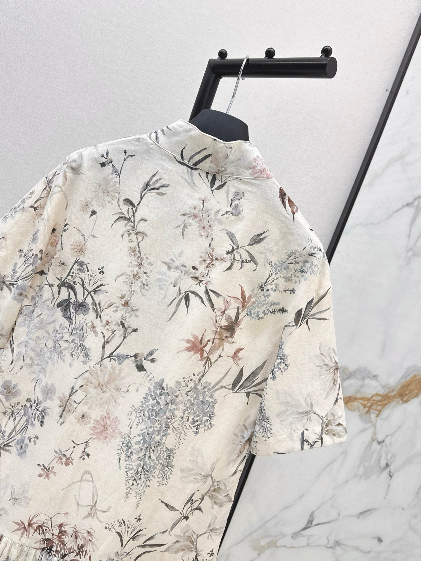 CD 25ss print V-neck dress
