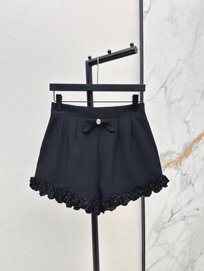 Val 25ss ruffle shorts