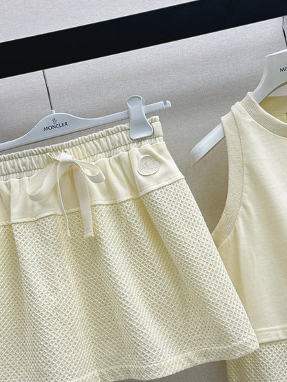 Monc 25ss vest short set