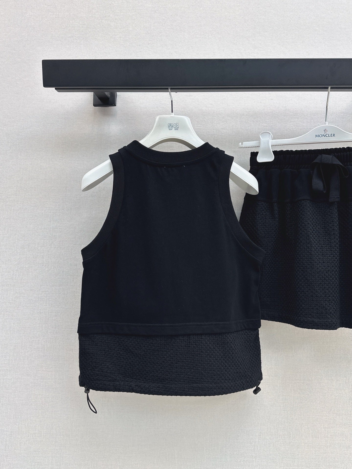 Monc 25ss vest short set