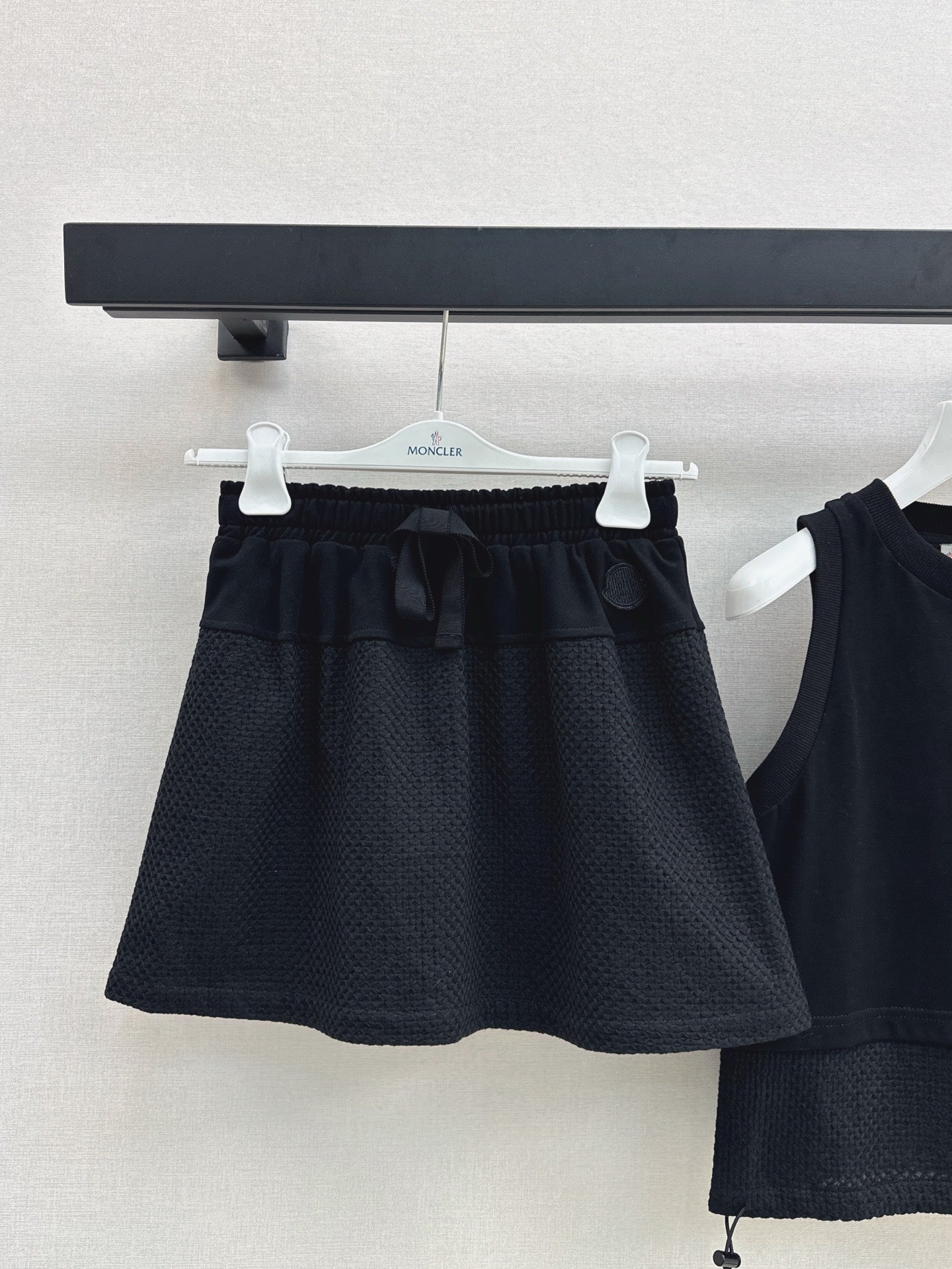Monc 25ss vest short set