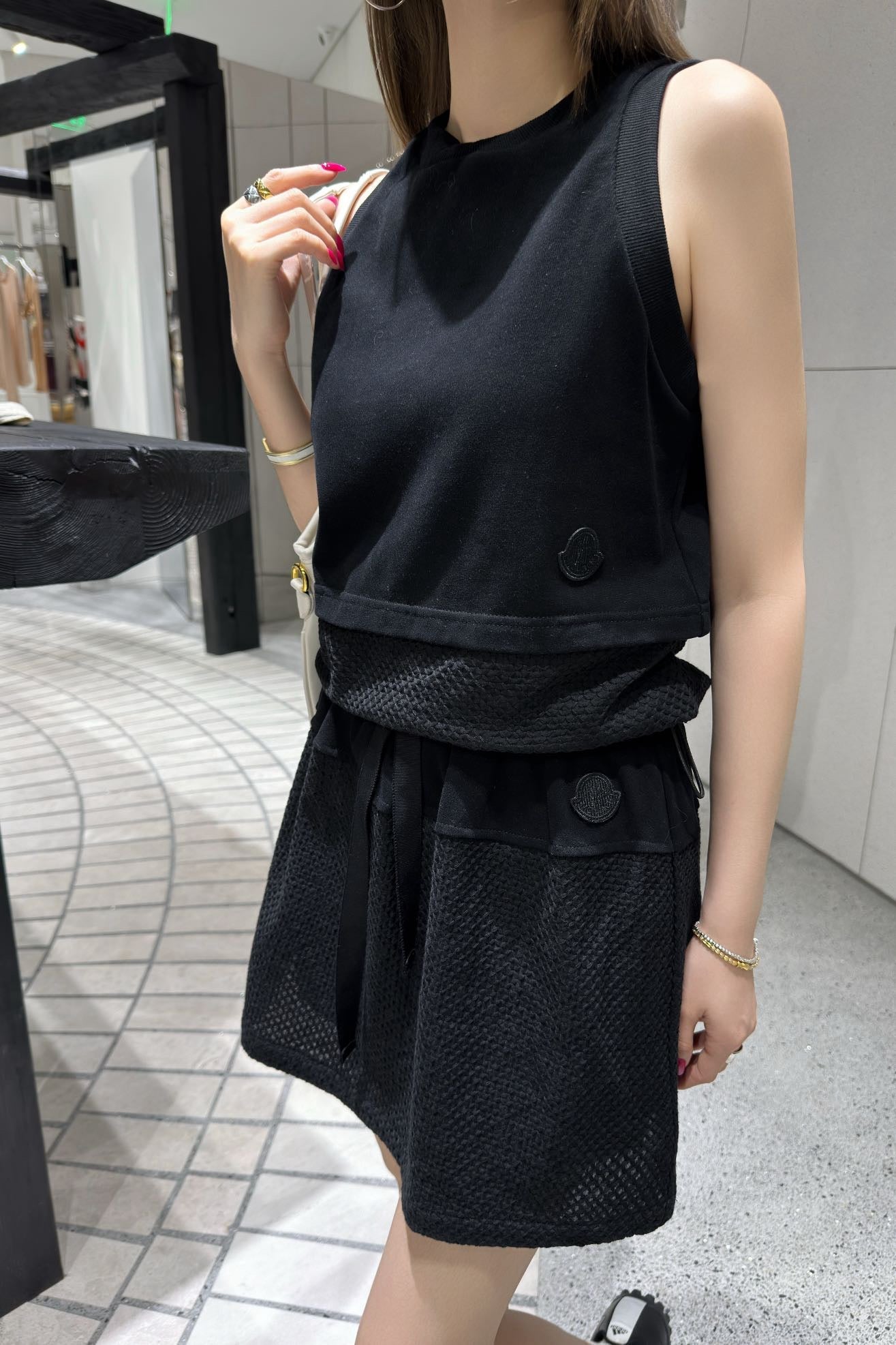 Monc 25ss vest short set