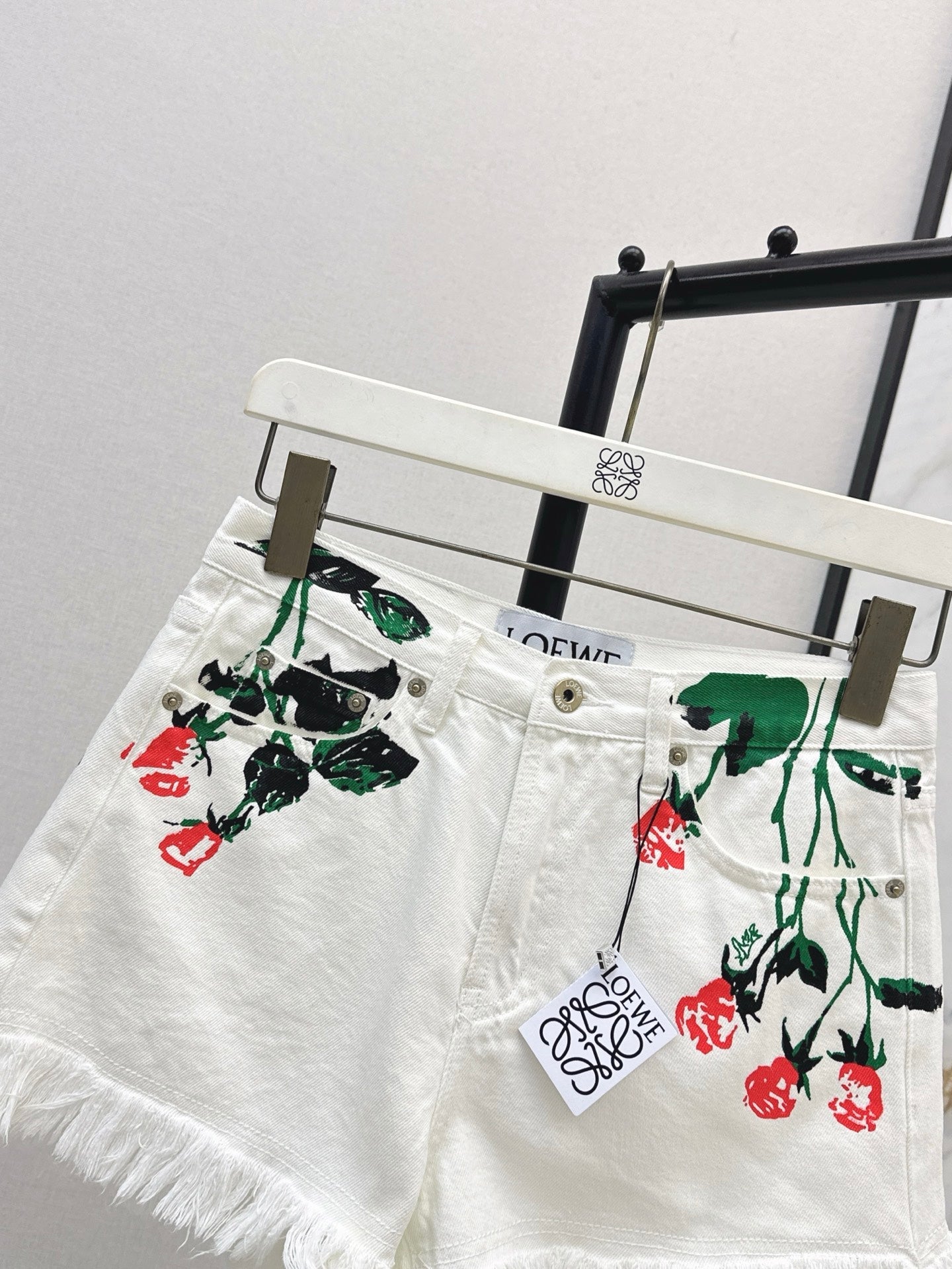 Loe 25ss print denim shorts