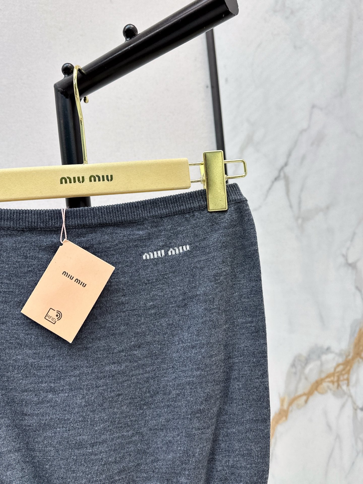 Miu 25ss tube top