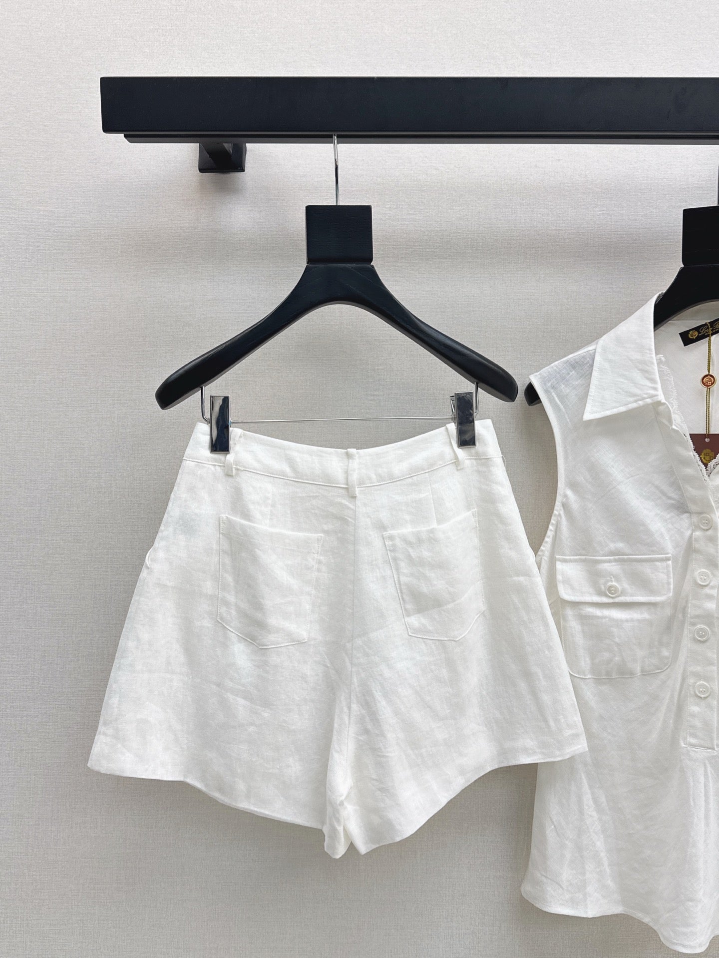 Loro 25ss linen suit