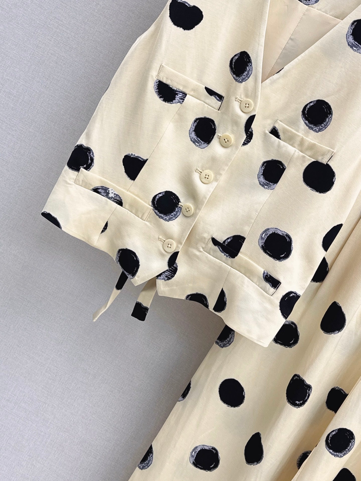 Maxm 25ss linen suit