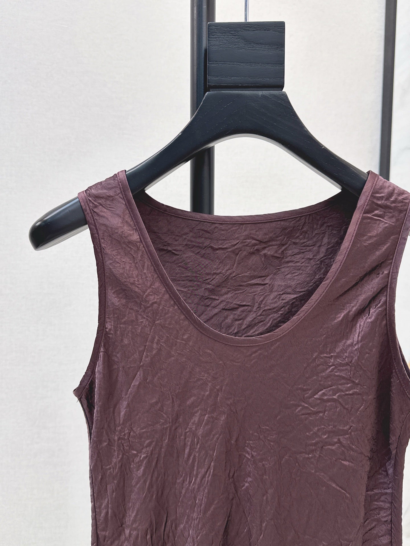 Row 25ss satin vest
