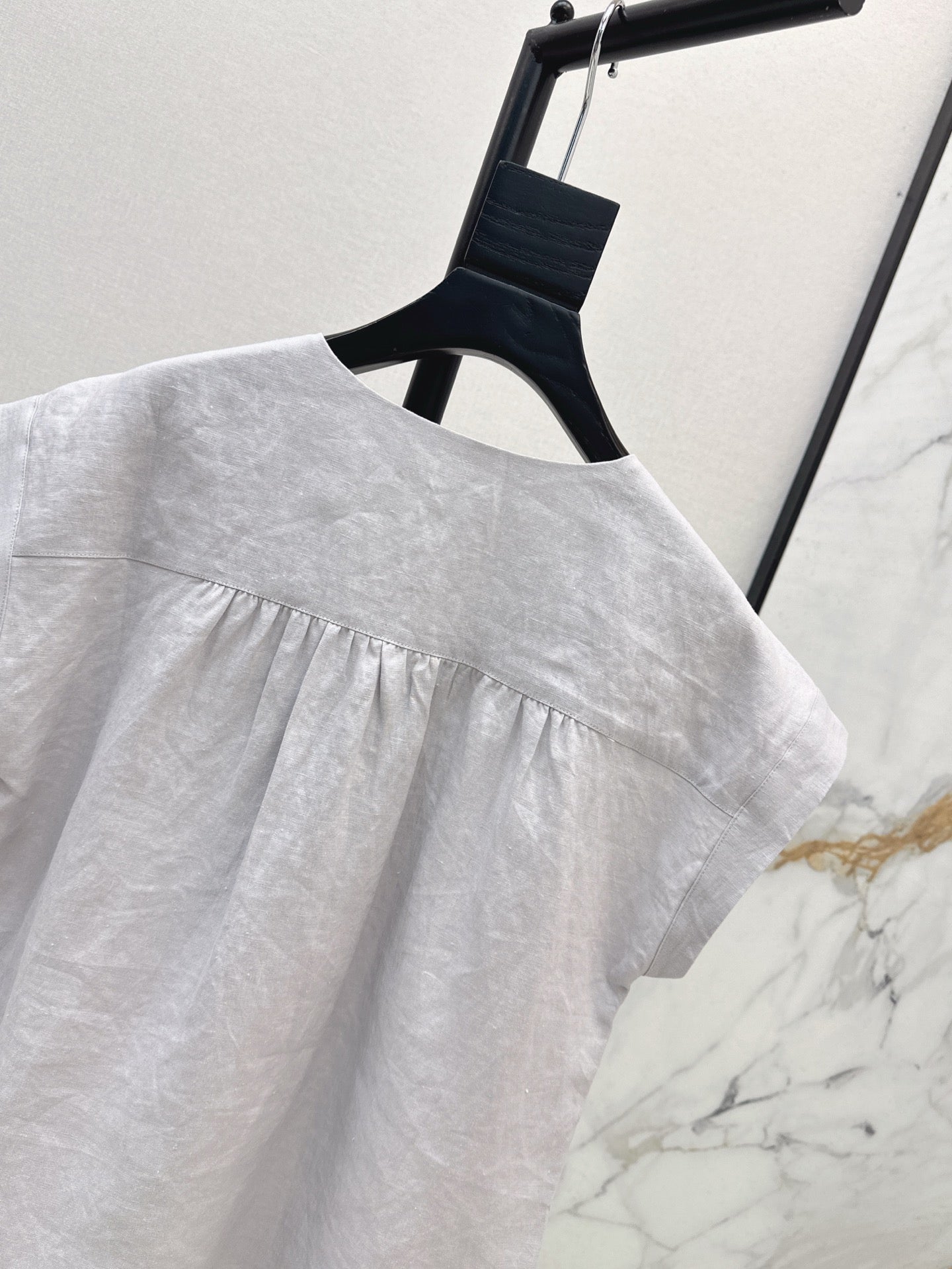 Loro 25ss linen vest