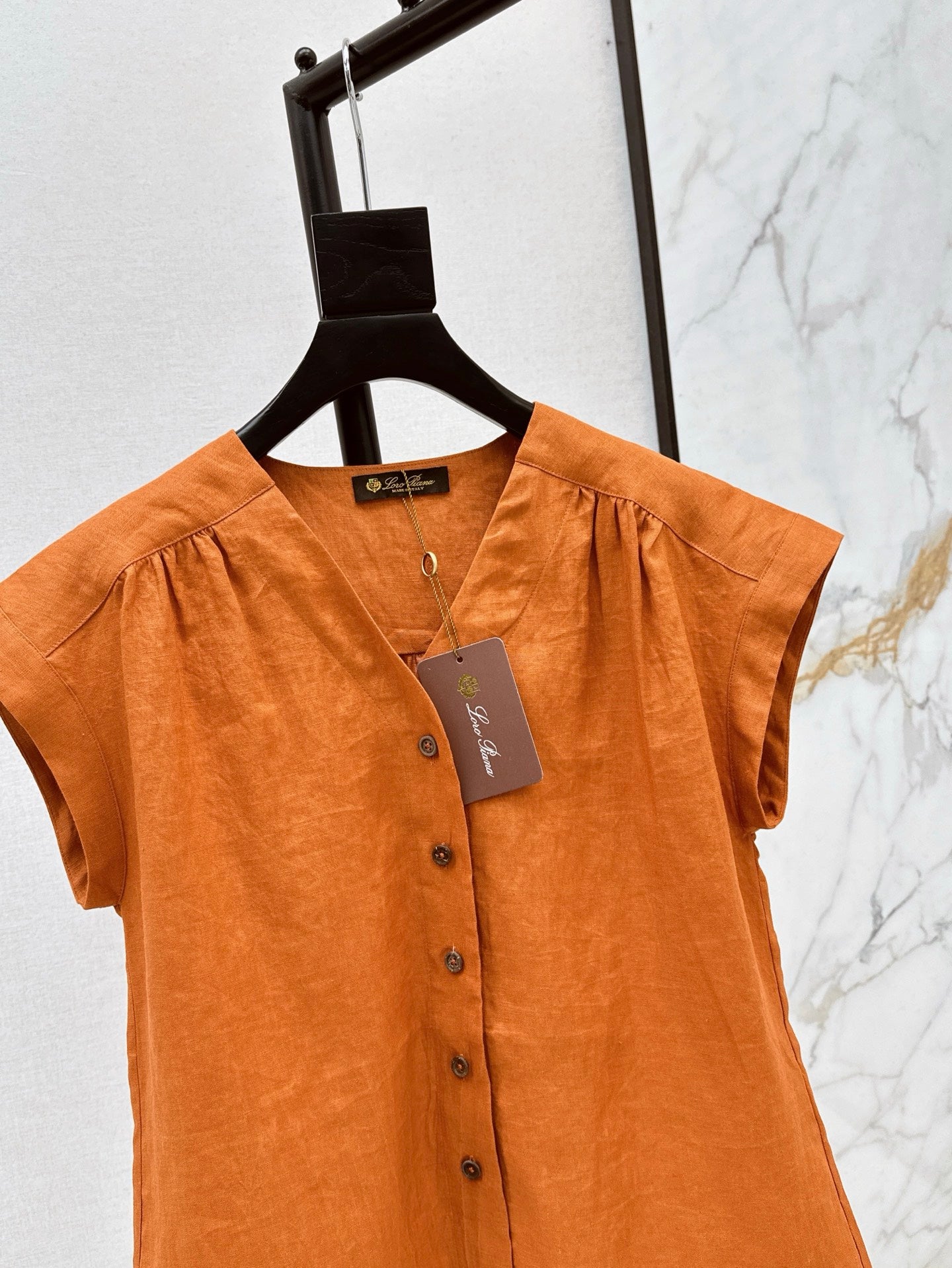 Loro 25ss linen vest