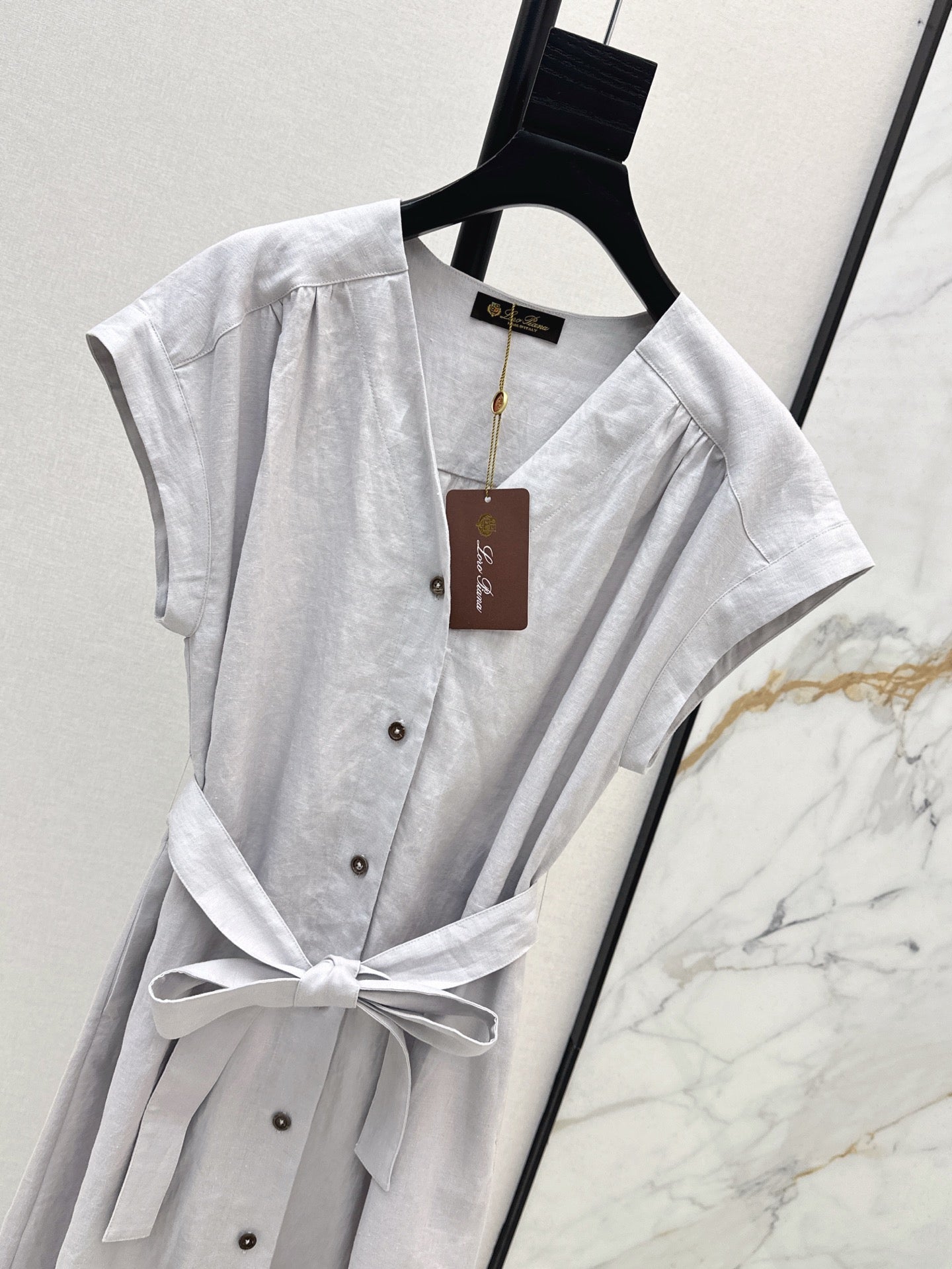 Loro 25ss sleeveless linen dress