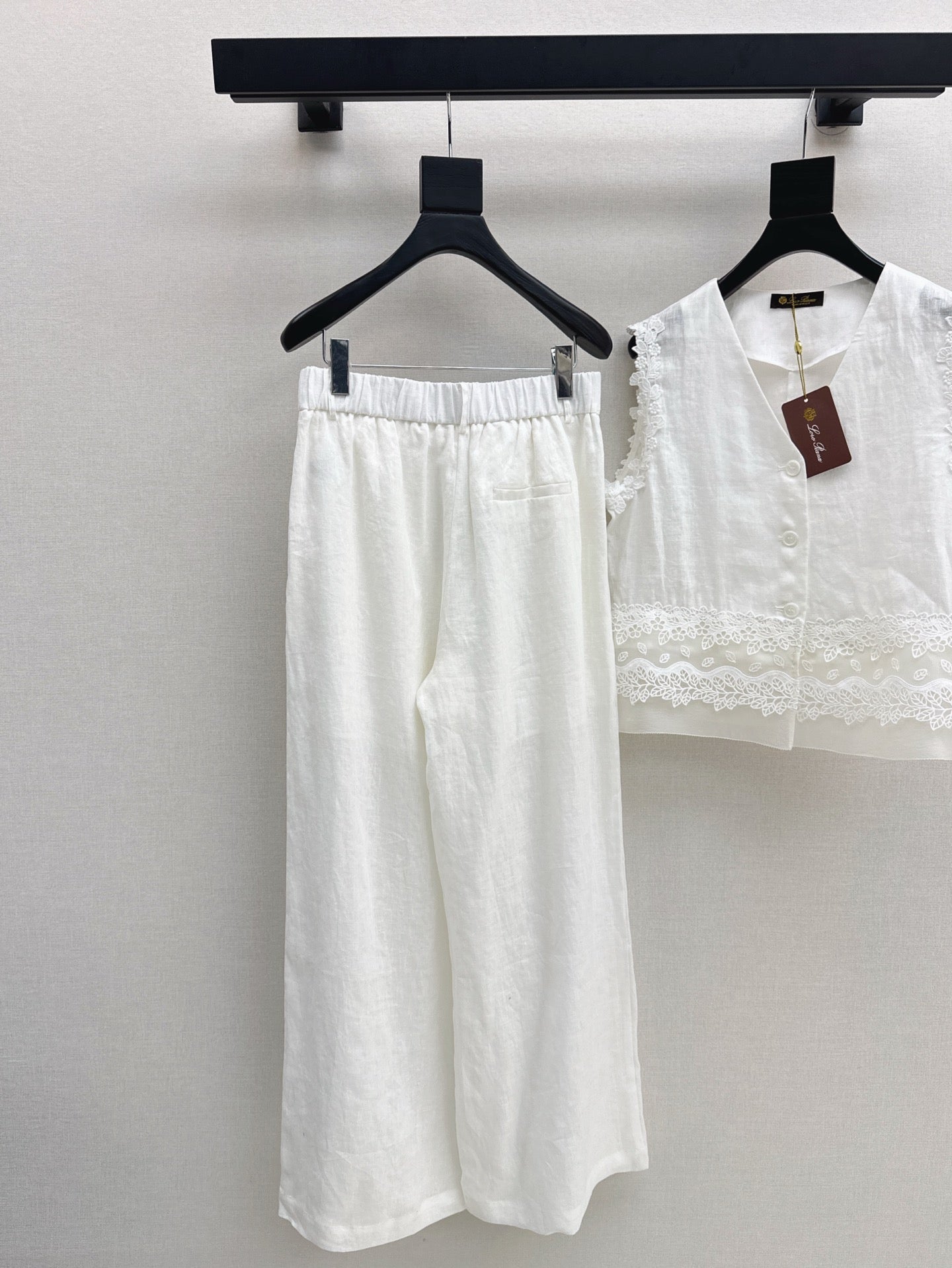 Loro 25ss linen suit