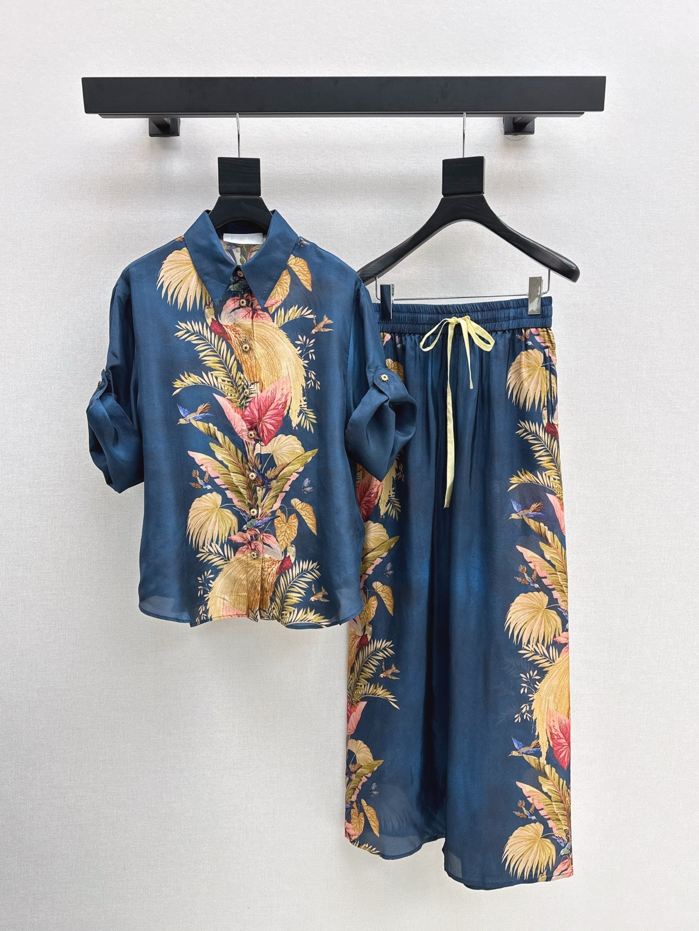 Zim 25ss Silk print shirt