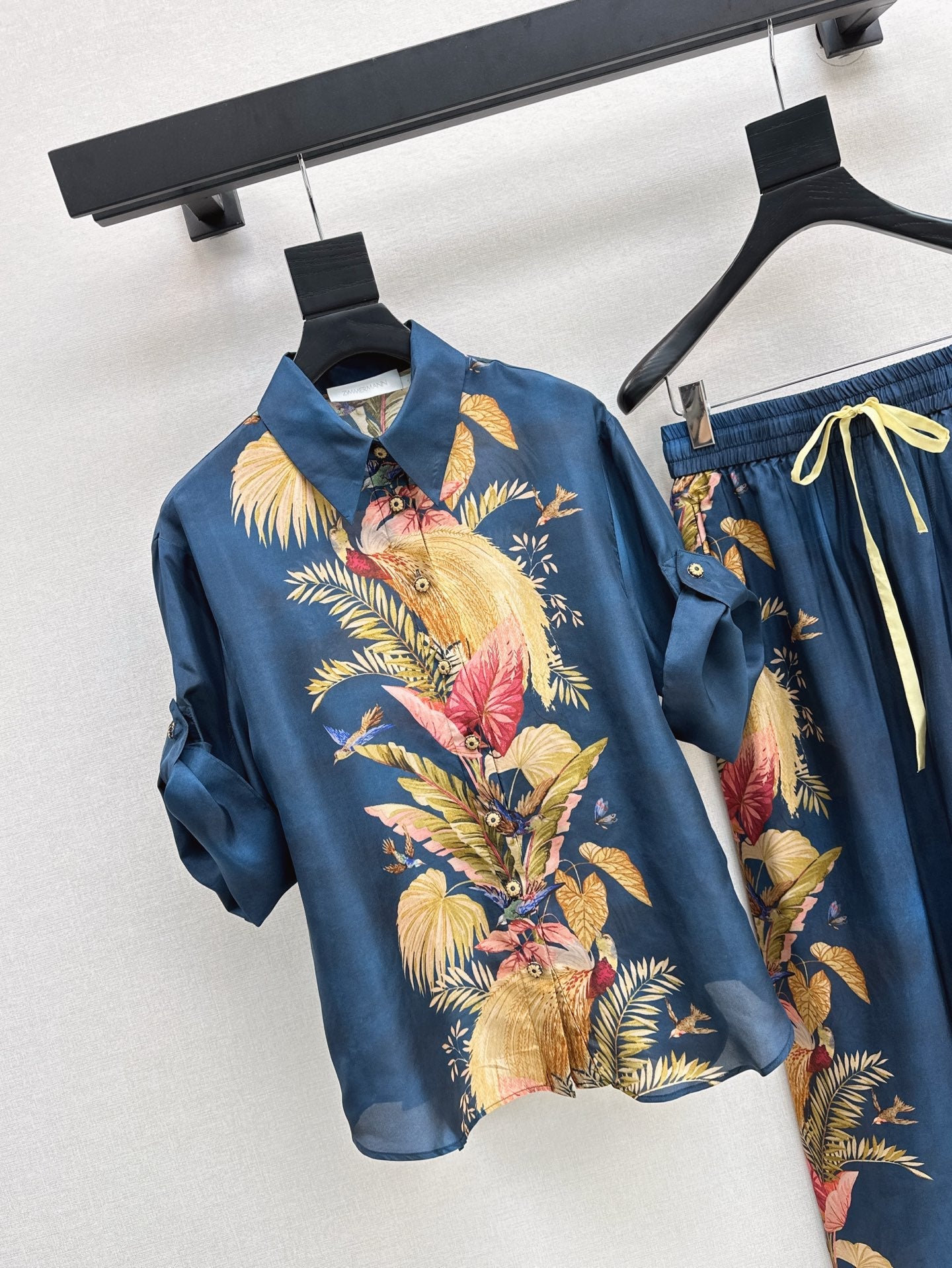 Zim 25ss Silk print shirt