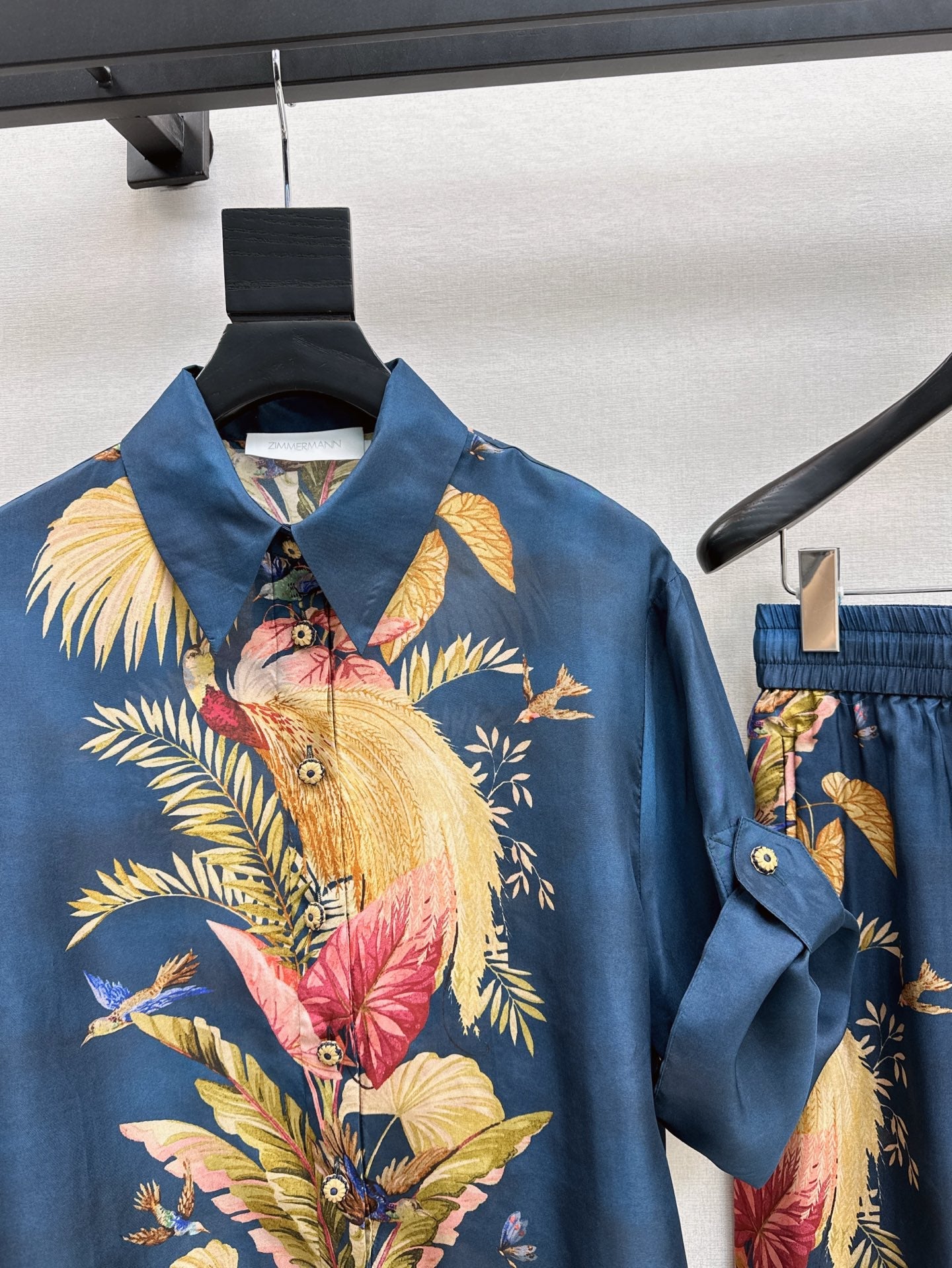 Zim 25ss Silk print shirt