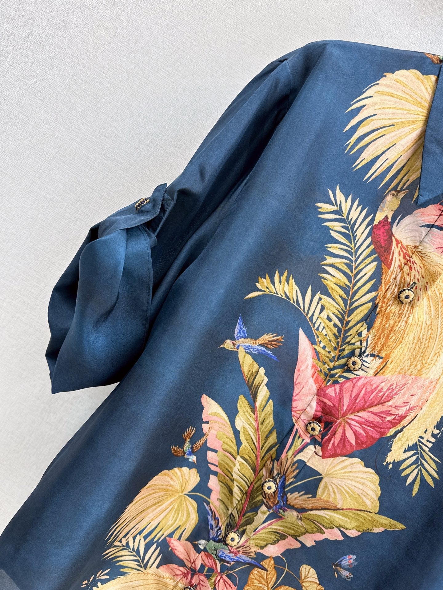 Zim 25ss Silk print shirt