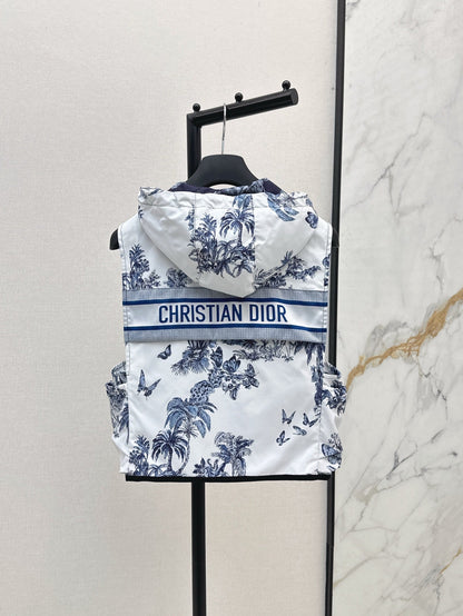 CD 25ss print hooded vest