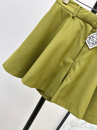 Loe 25ss pleated short
