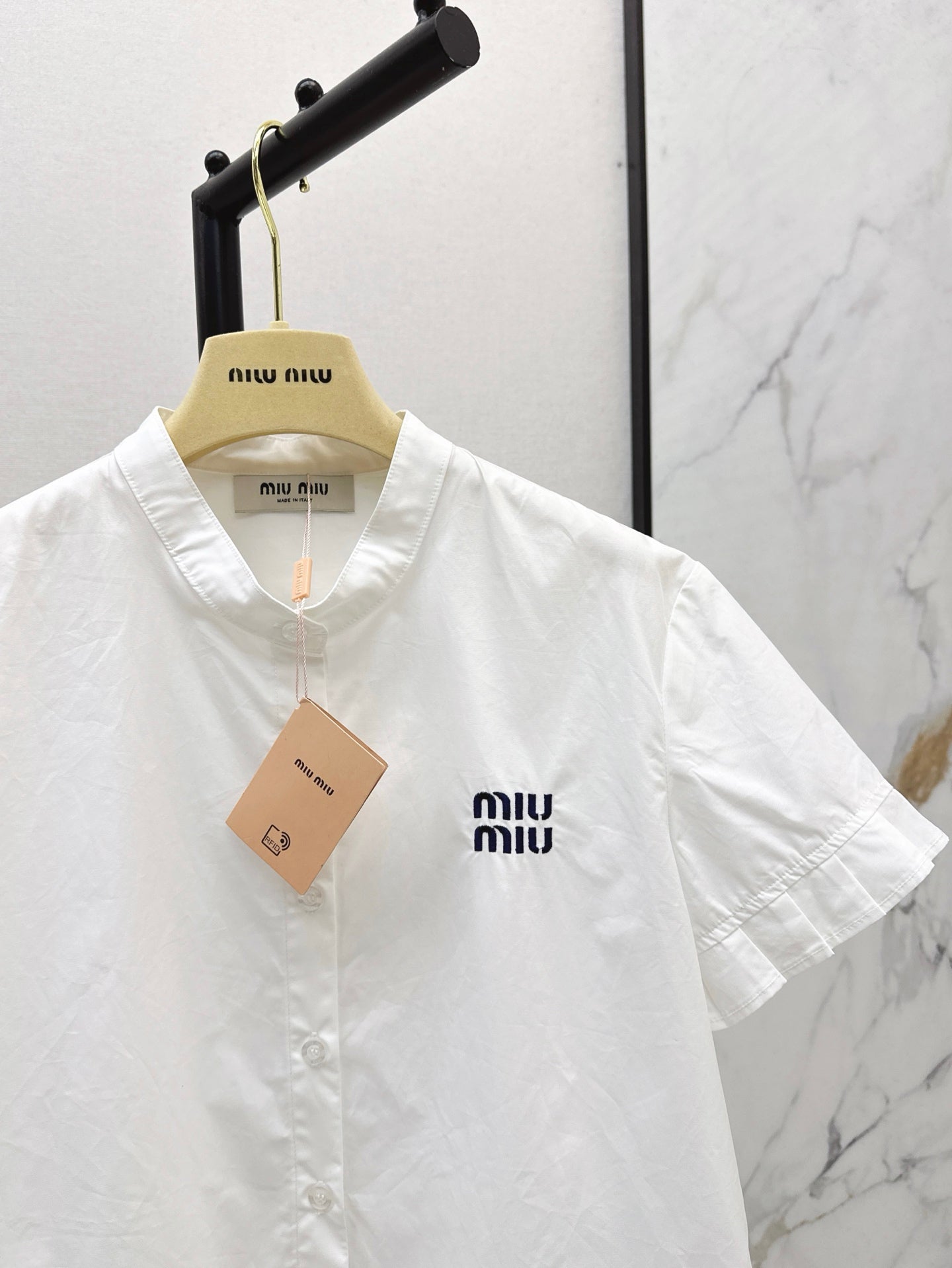 Miu 25ss embroidered shirt