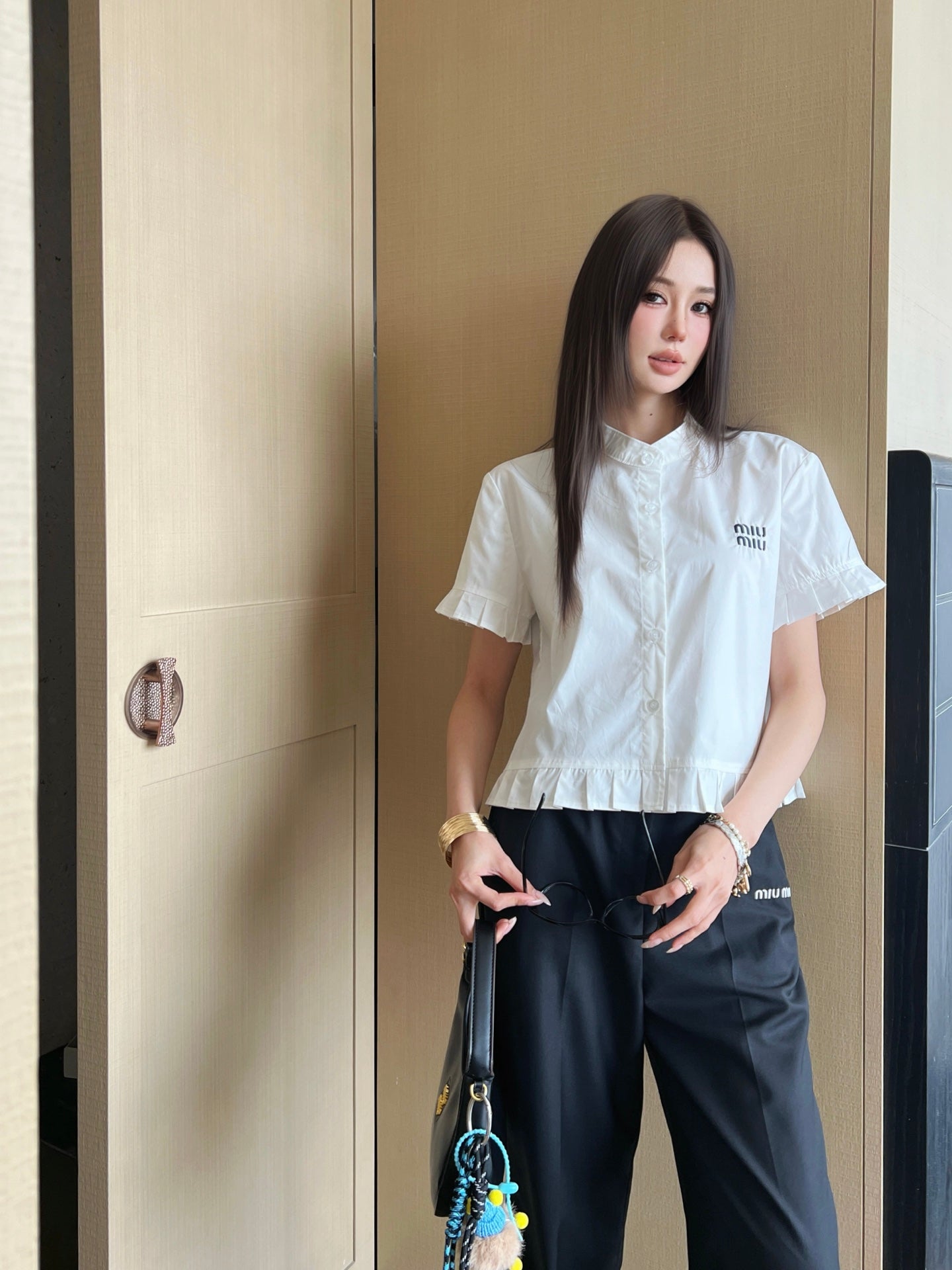 Miu 25ss embroidered shirt