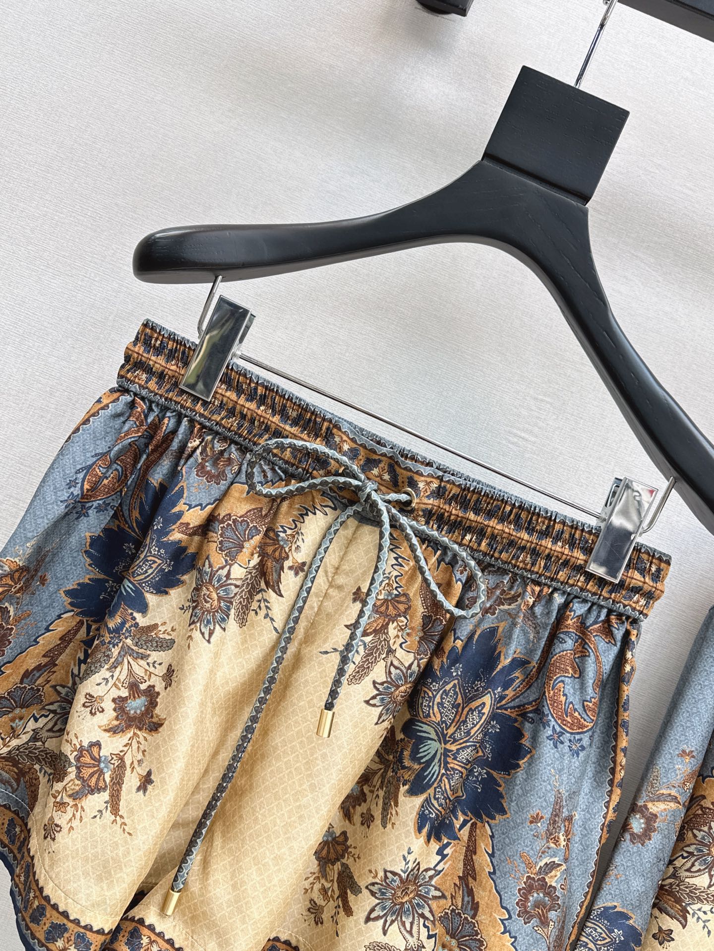 Zim 25ss print silk short