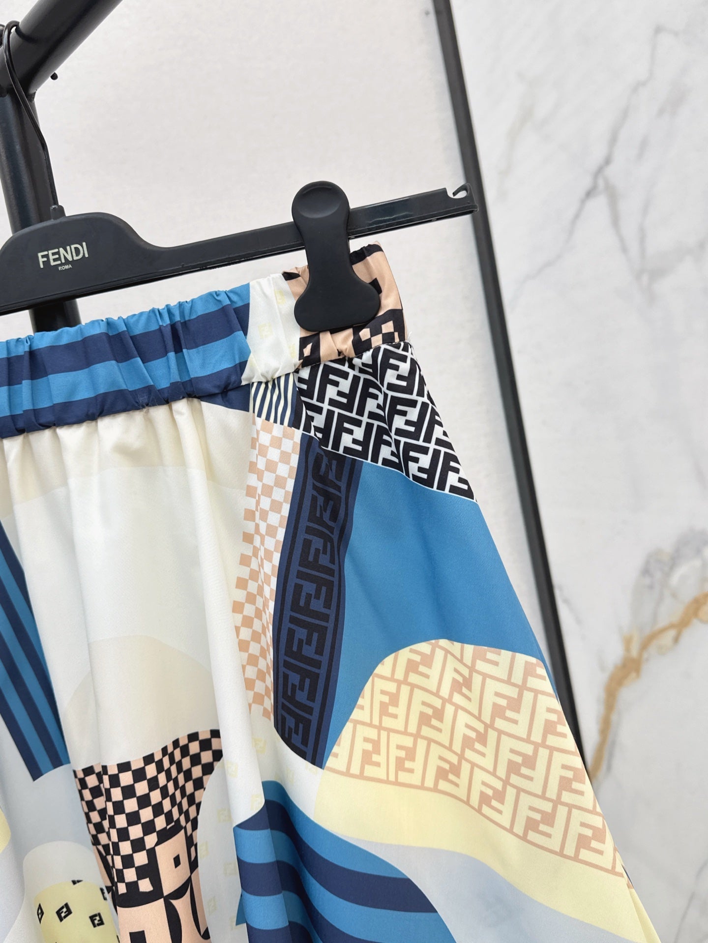 Fen 25ss print skirt