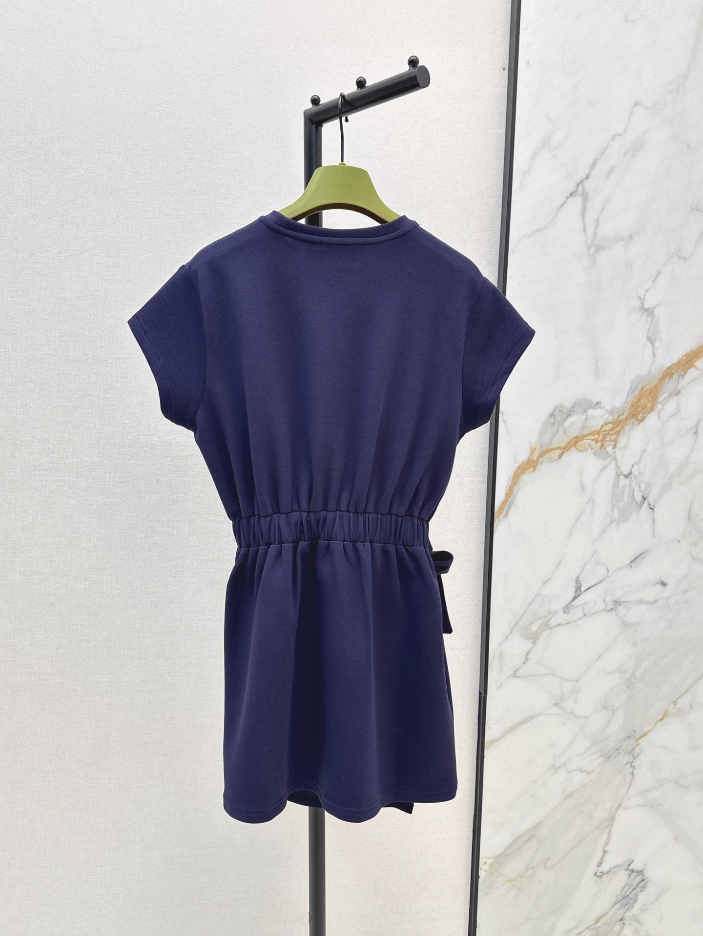 Guc 25ss embossed dress