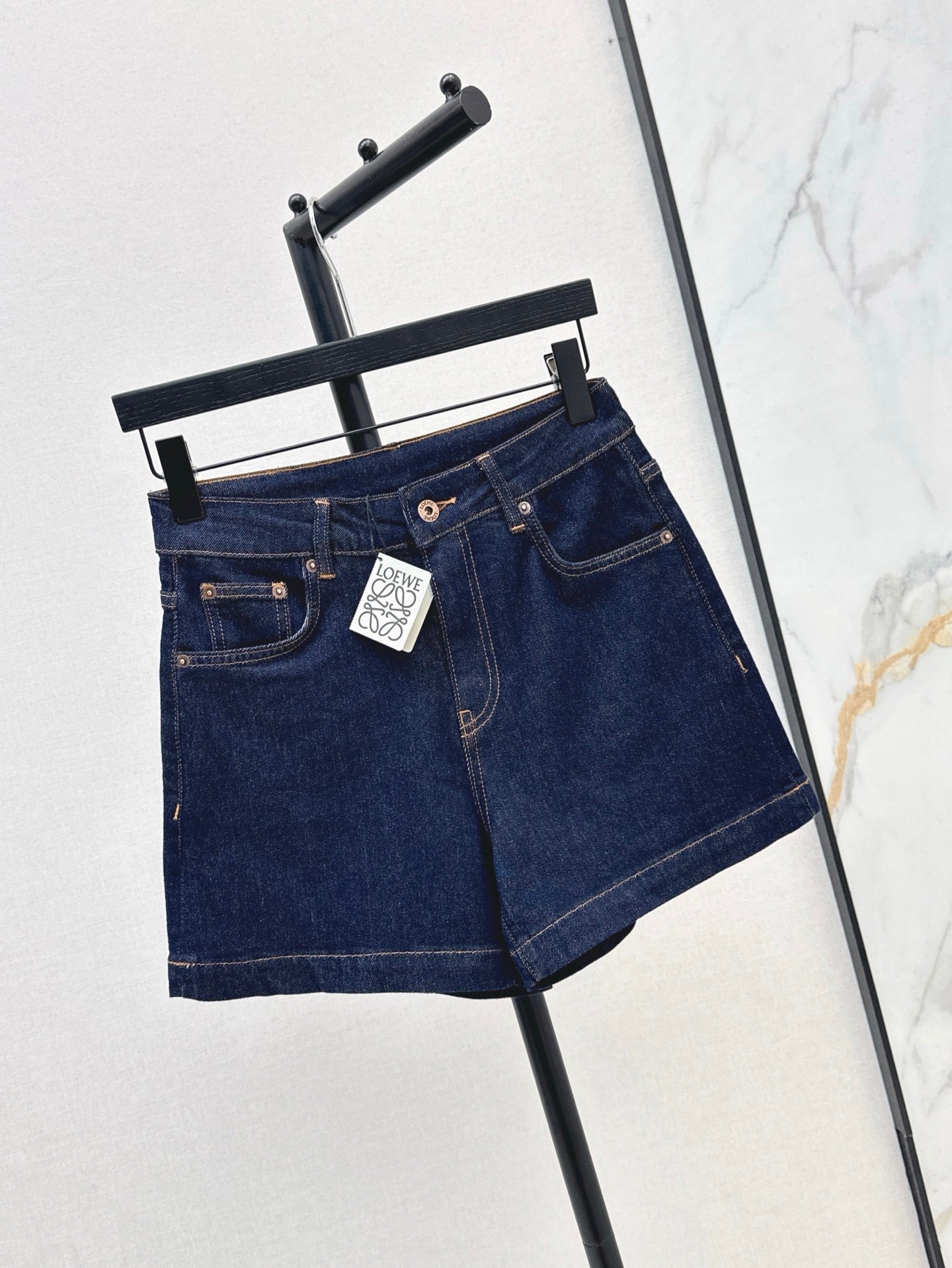 Loe 25ss  denim short