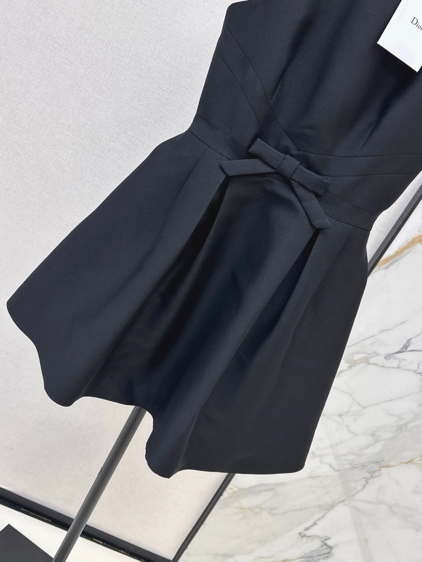 CD 25SS sleeveless dress