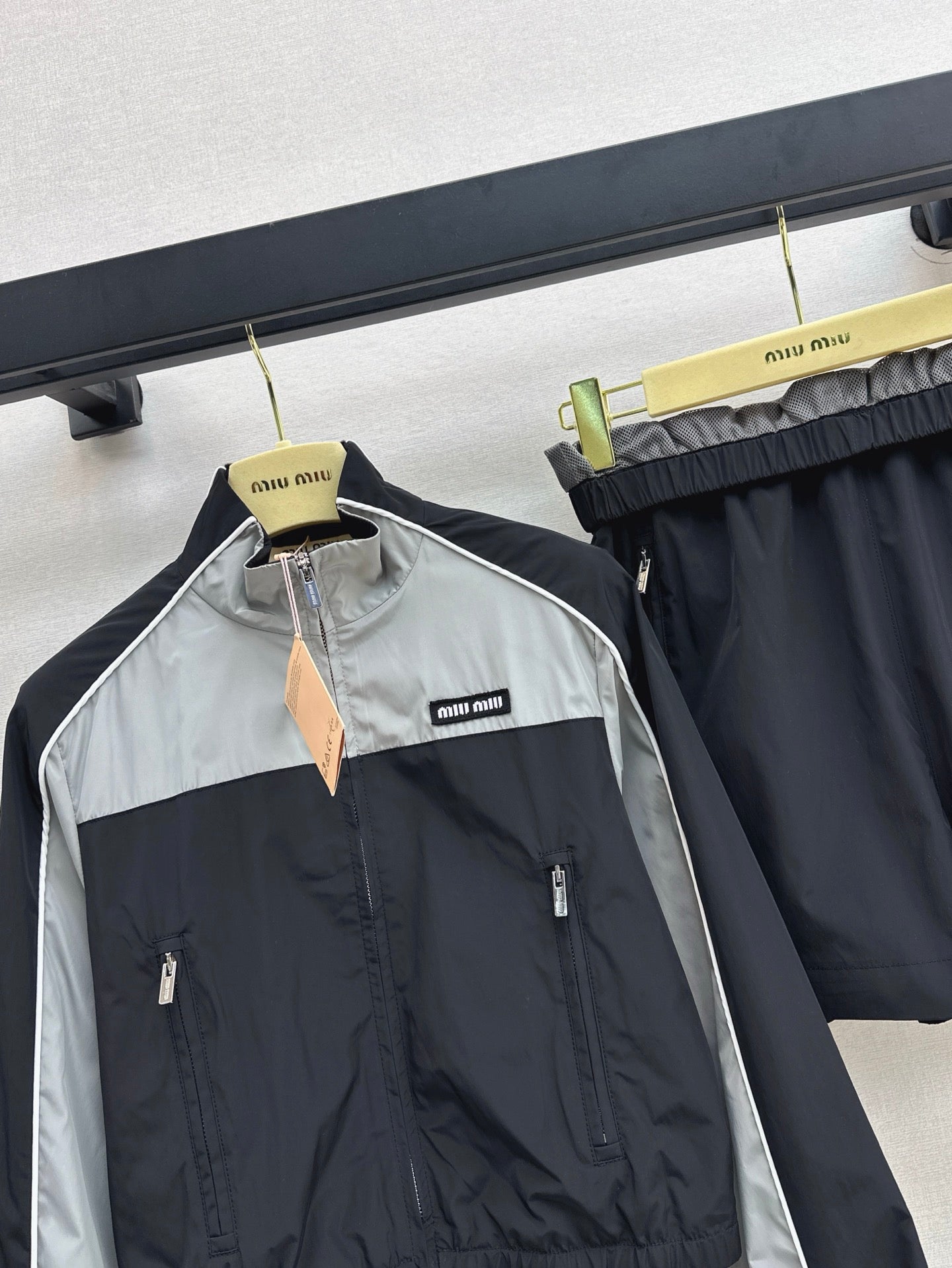 Miu 25ss tracksuit