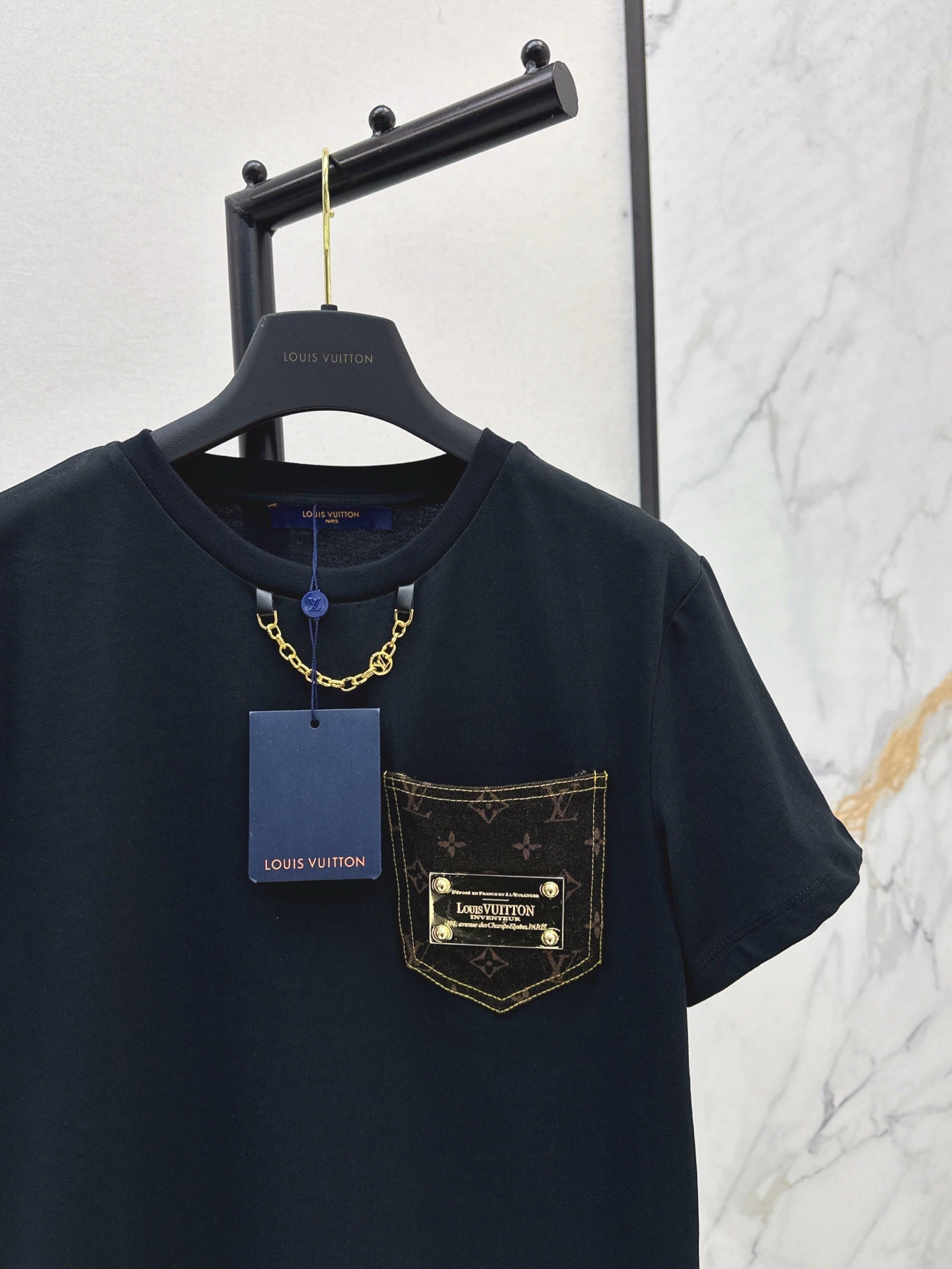 Lou 25ss packet t-shirt