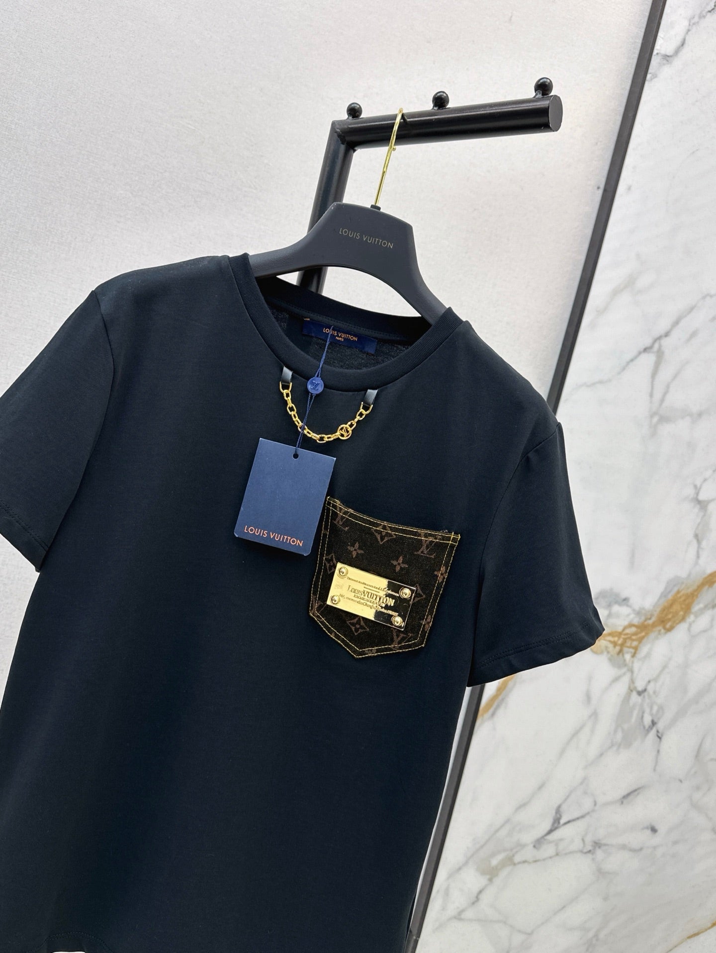 Lou 25ss packet t-shirt