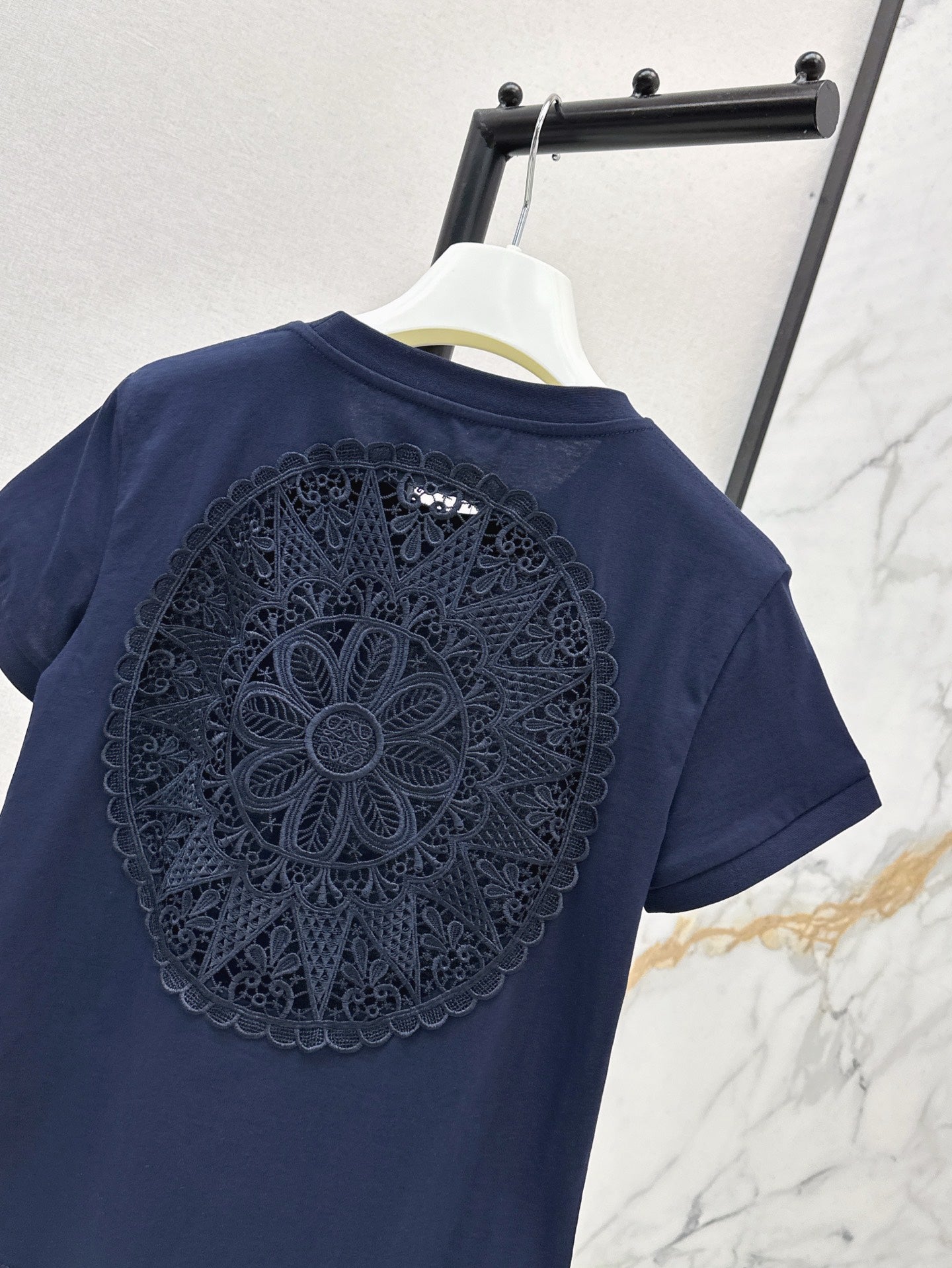 Loe 25ss hollow t-shirt