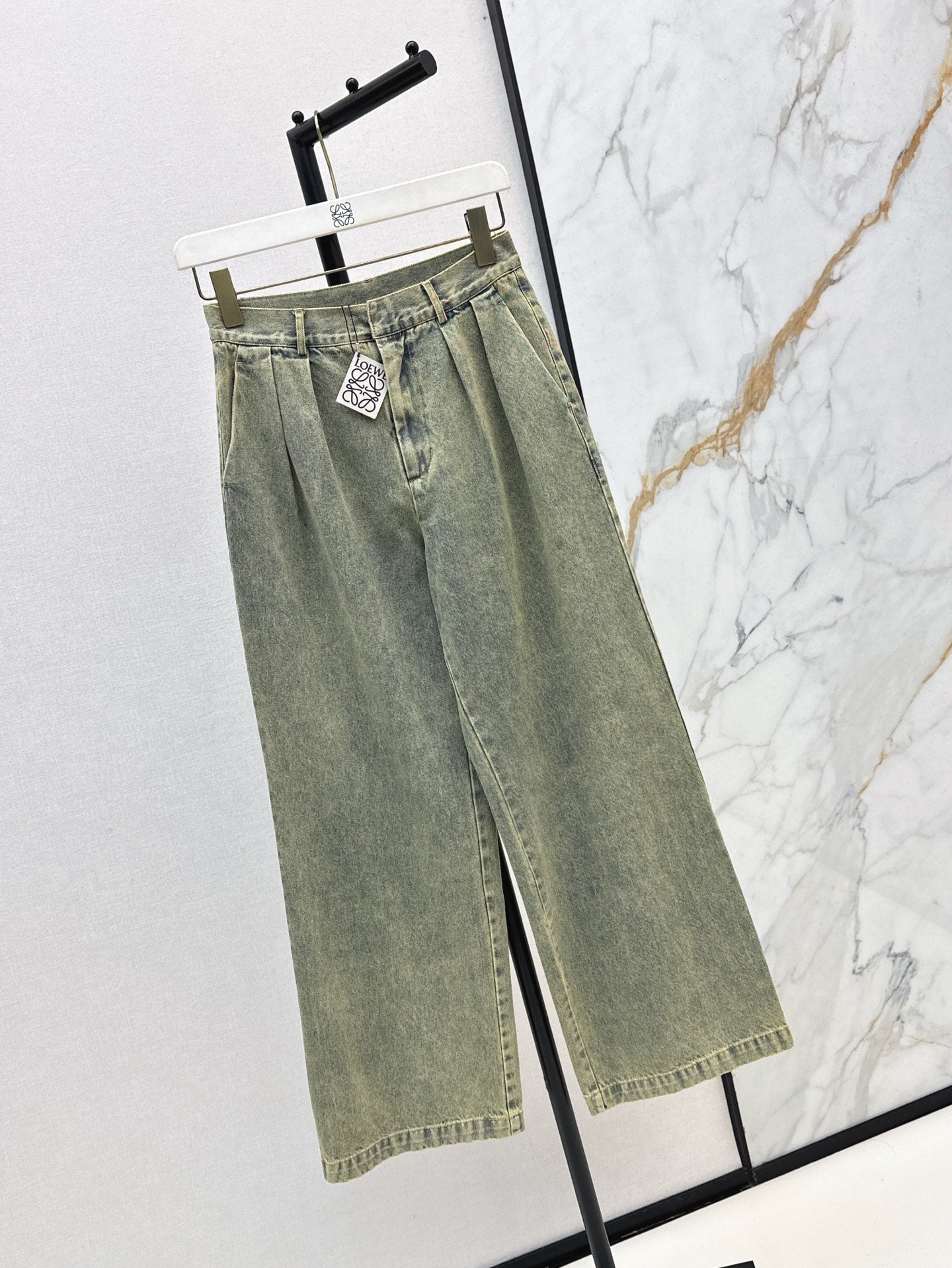 Loe 25ss straight jeans