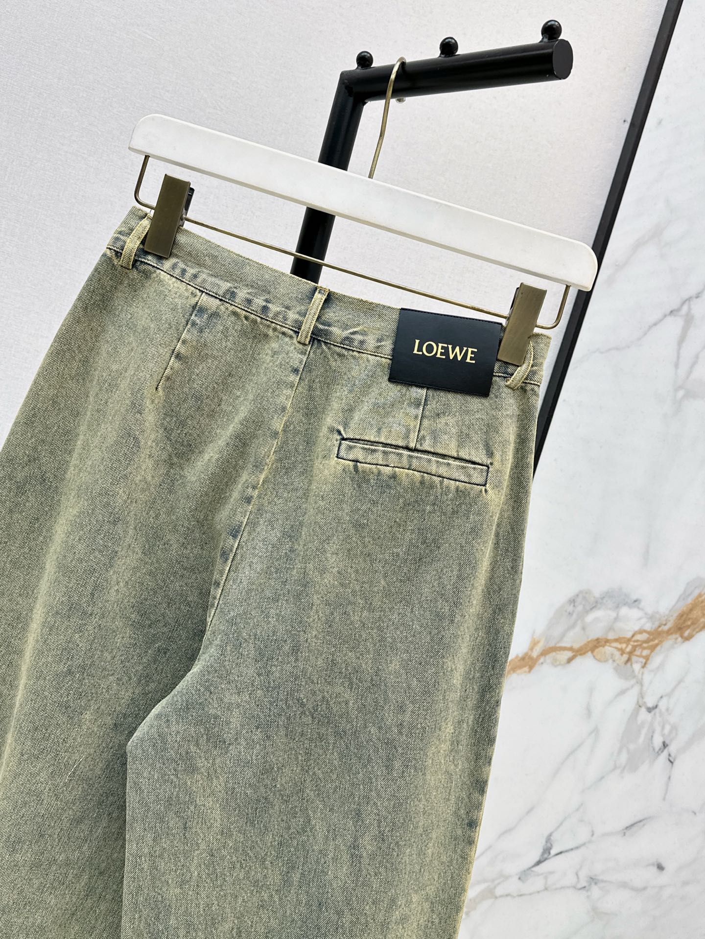 Loe 25ss straight jeans