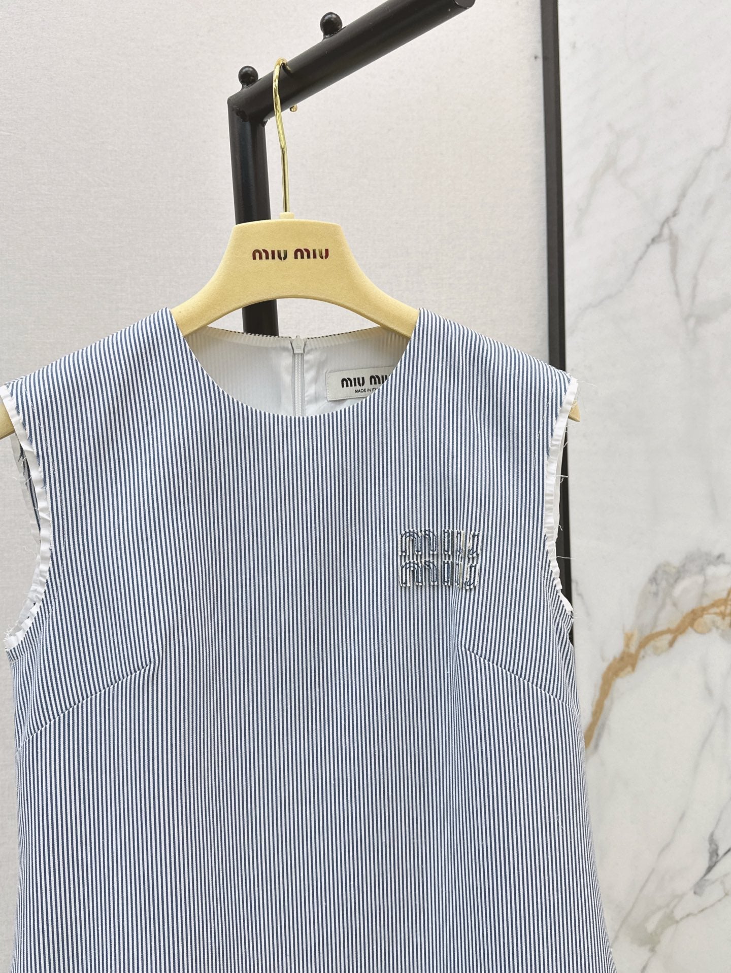 Mi 25ss sleeveless dress