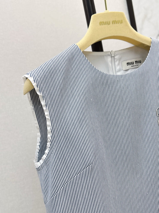 Mi 25ss sleeveless dress